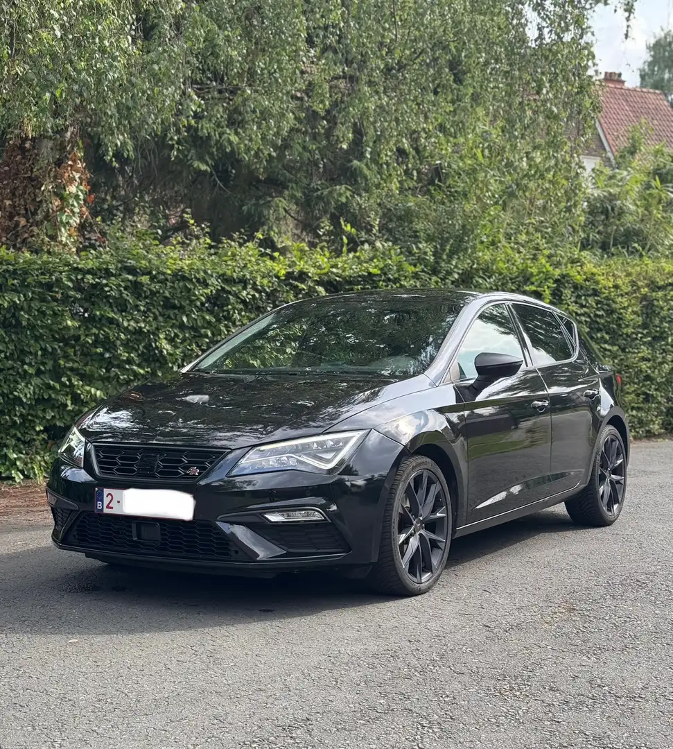 SEAT Leon 1.5 TSI FR Black ~ AKRAPOVIC & MaxtonDesign - 1