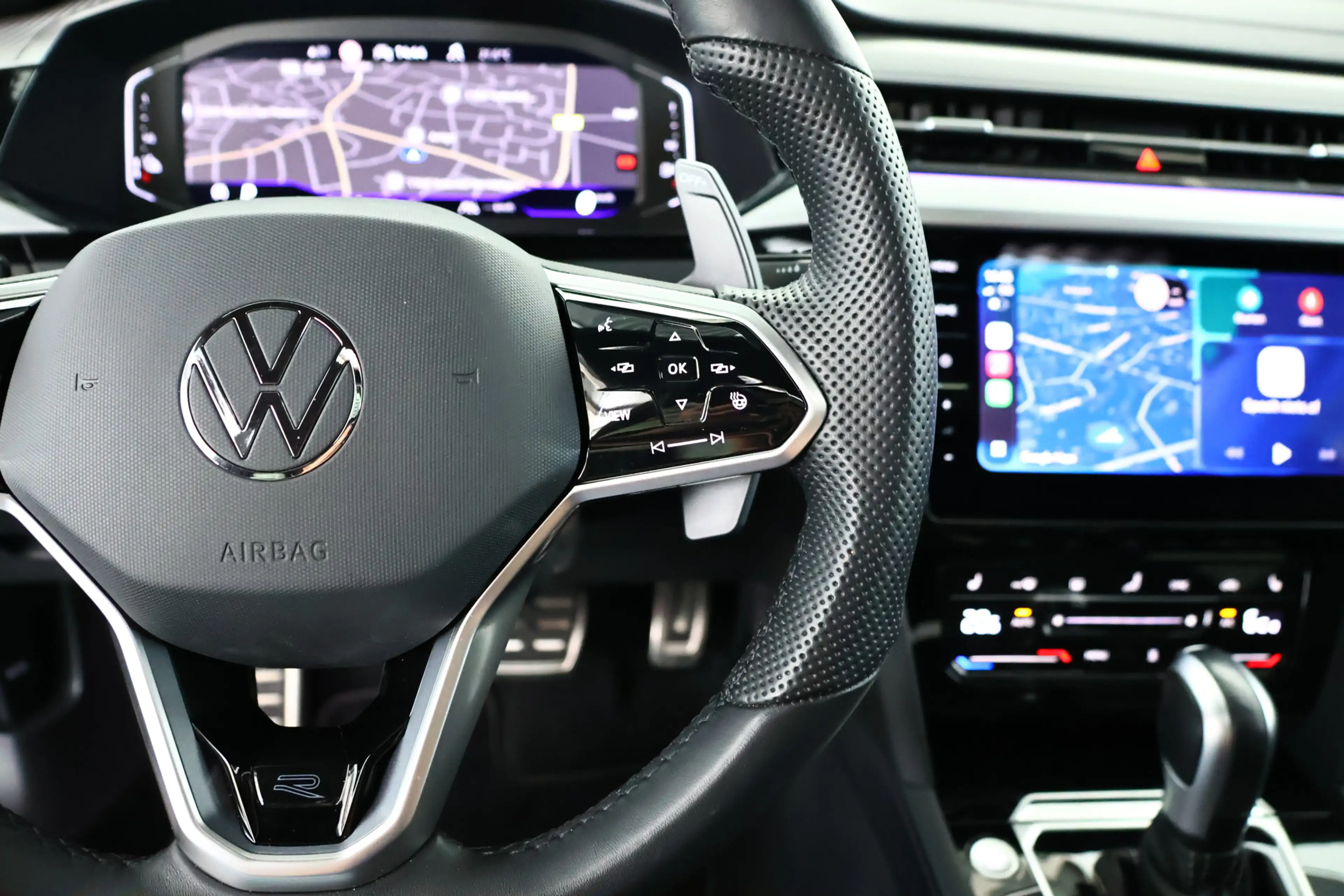 Volkswagen Arteon Shooting Brake 1.4 TSI eHybrid R-Line+ SOH 98% / P — photo 25