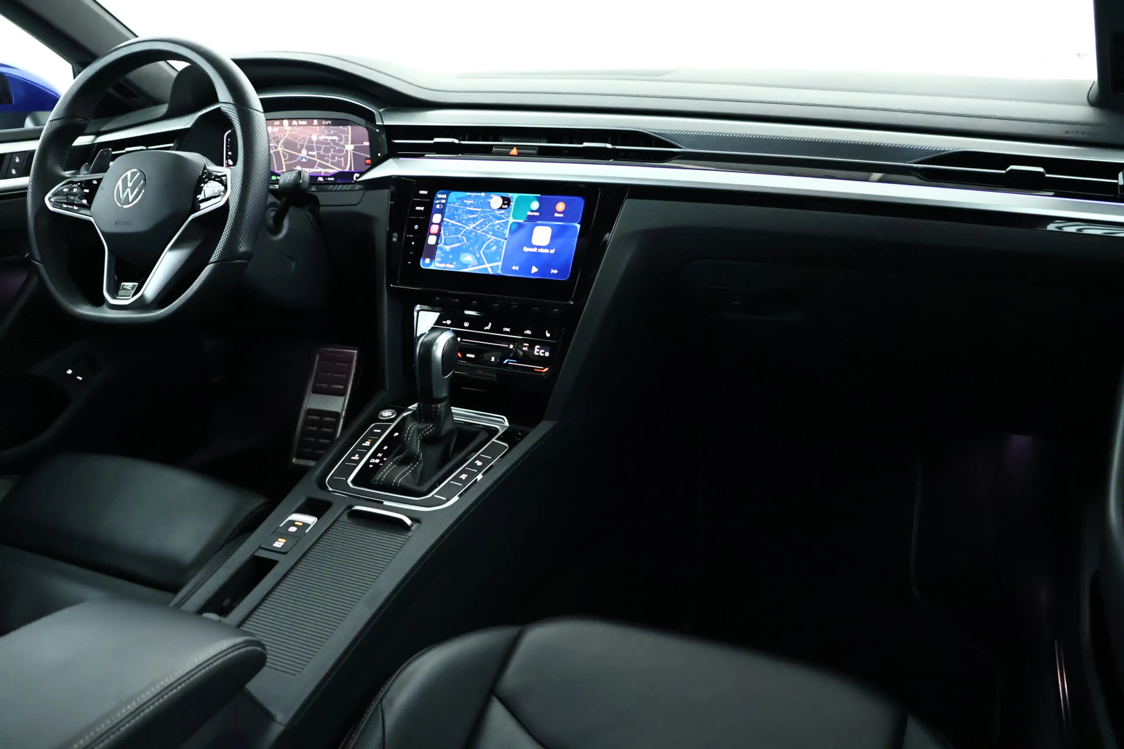 Volkswagen Arteon Shooting Brake 1.4 TSI eHybrid R-Line+ SOH 98% / P — photo 12