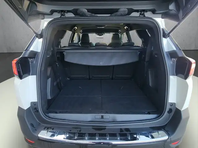 Peugeot 5008 view 7