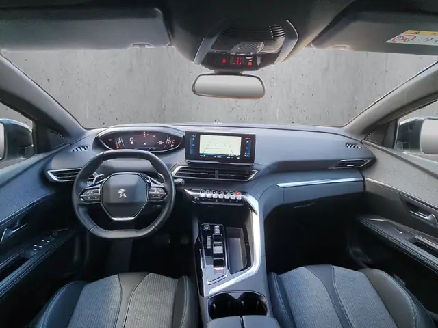 Peugeot 5008 view 12