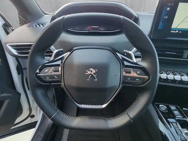 Peugeot 5008 view 10