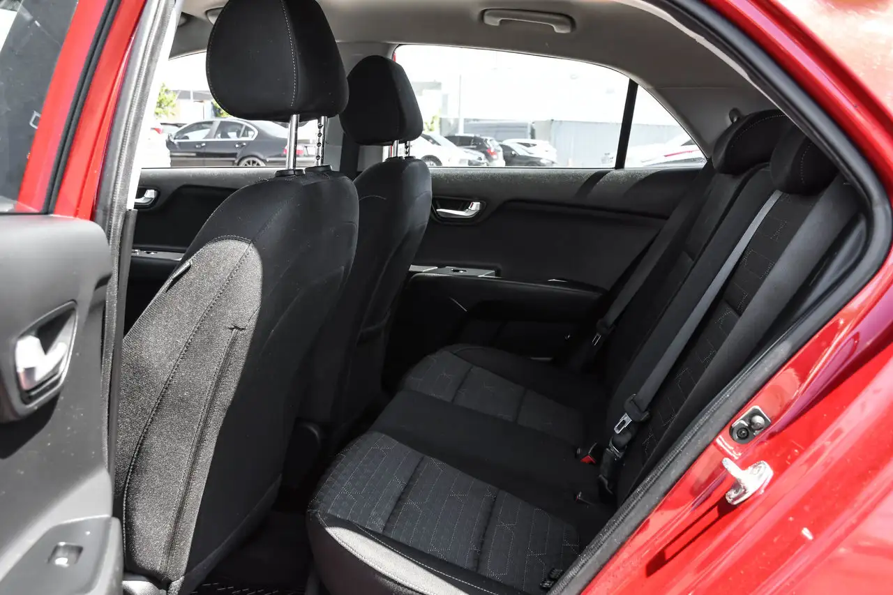 Kia Rio снимка Kia Rio