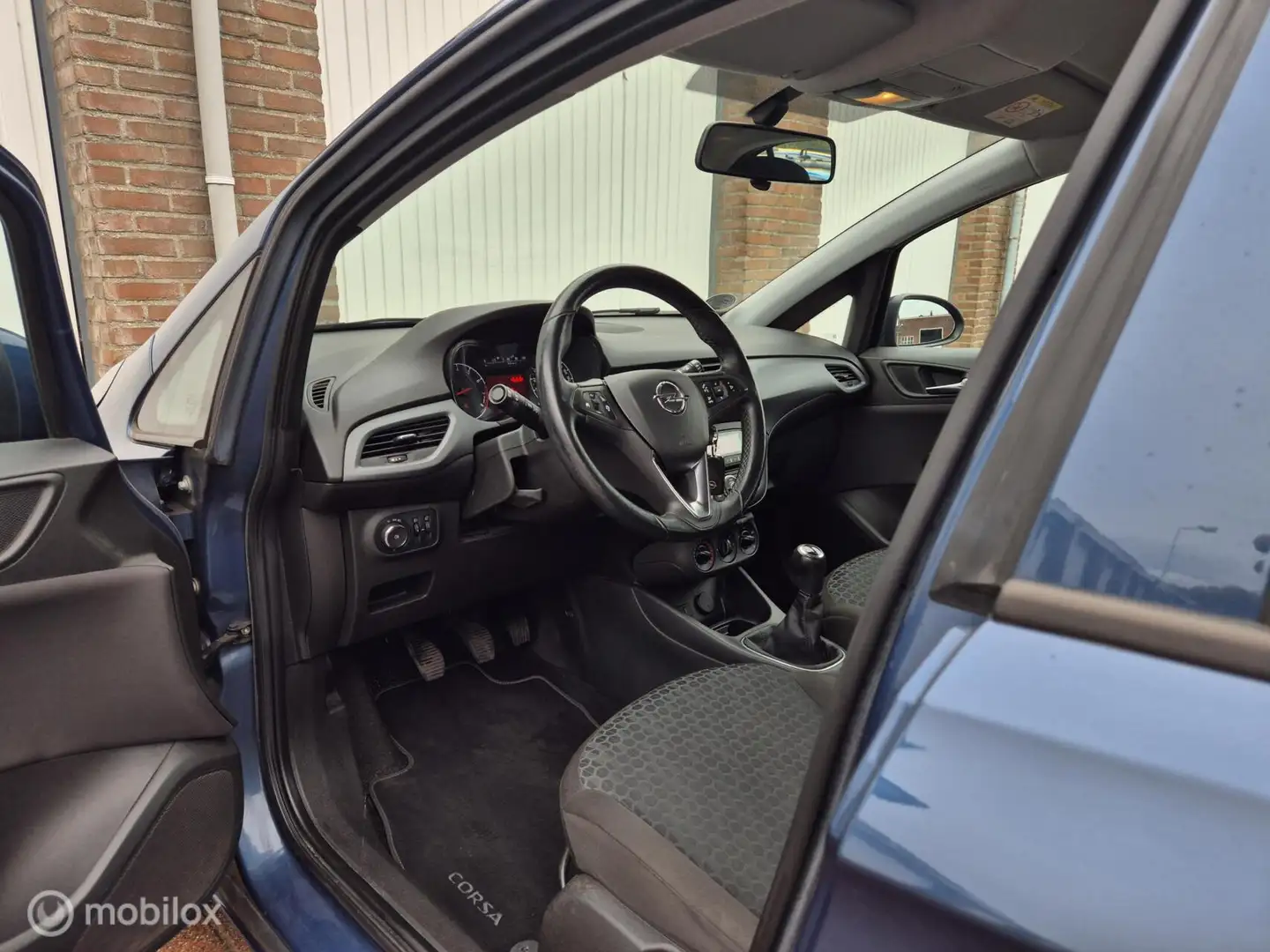 Opel Corsa 1.4 Edition / 5- Deurs / Stuur- Stoelverwarming / Azul - 2