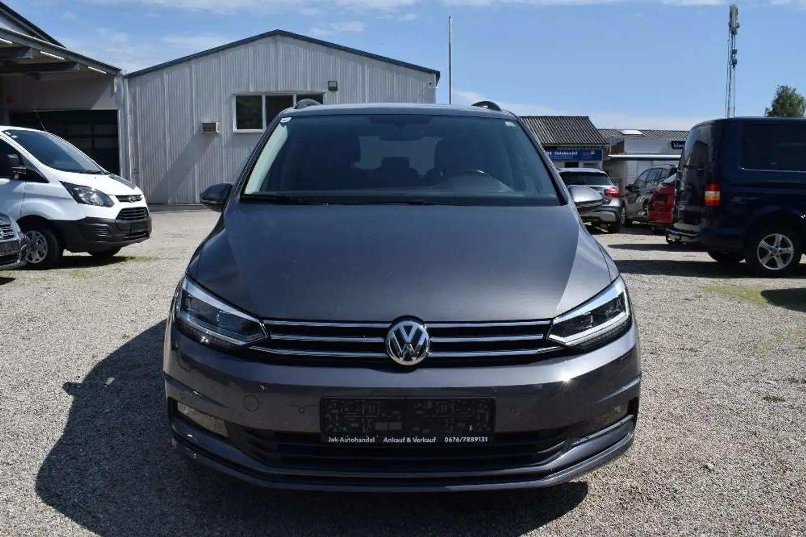 Volkswagen Touran Comfortline 1,6 SCR TDI Grau - 2