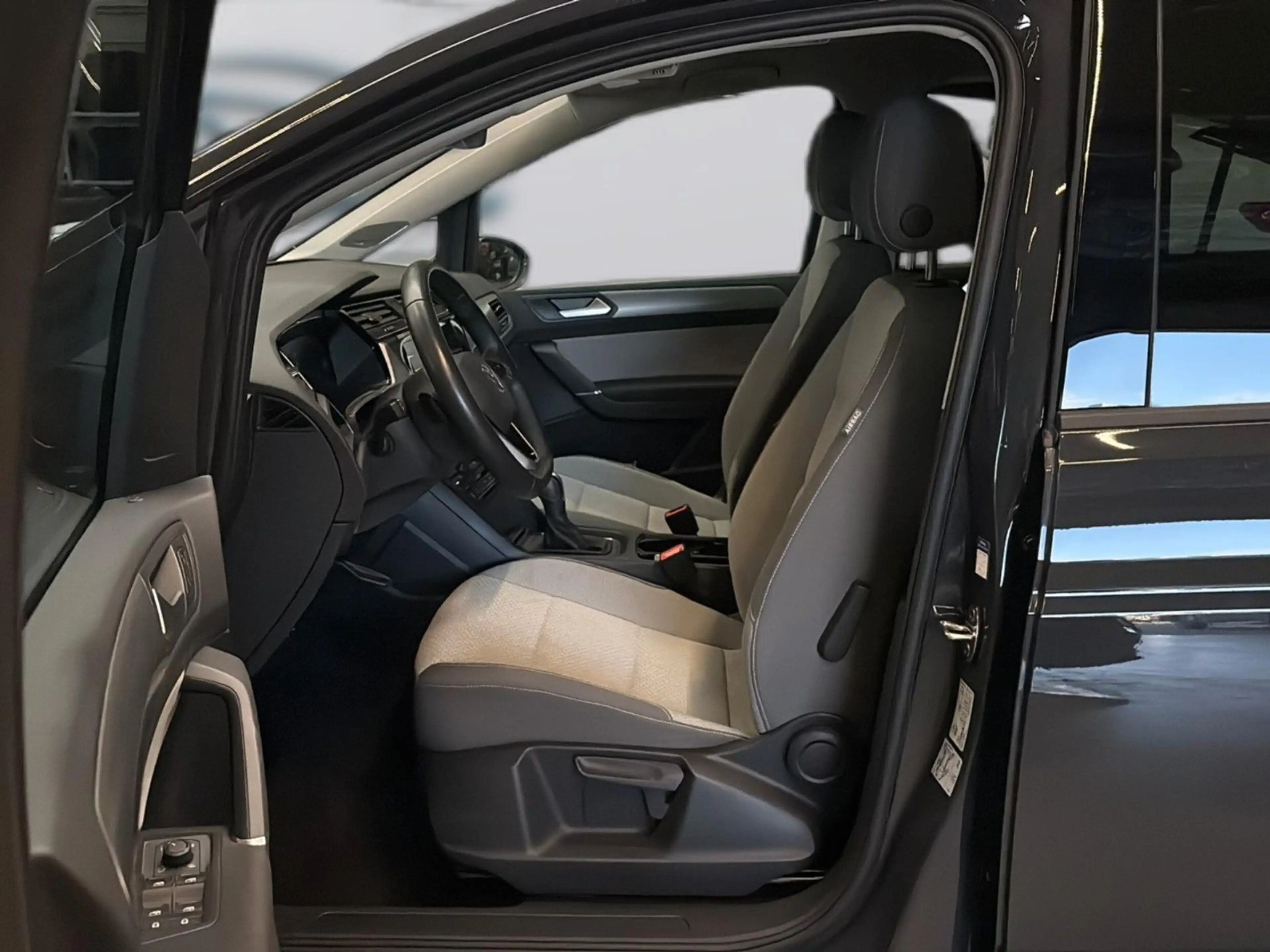 Volkswagen Touran Comfortline BMT/Start-Stop AHK 3ZK ACC — photo 8