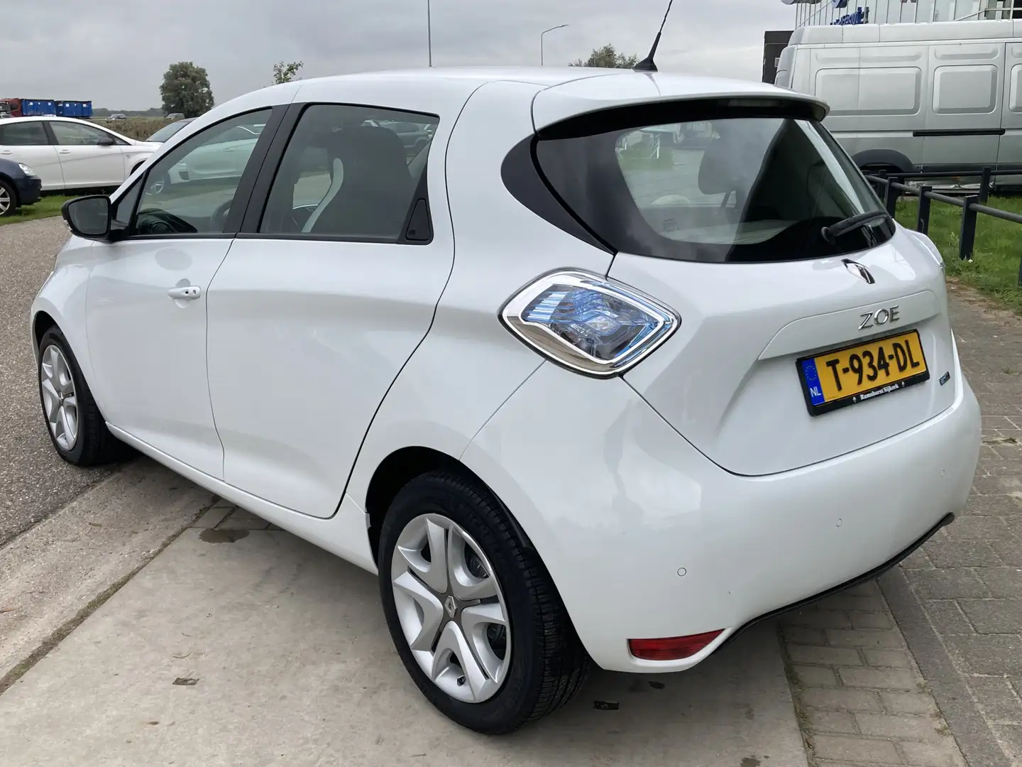 Renault ZOE E-Tech Electric R90 Life 41 kWh / (AccuHuur) / Key Wit - 2