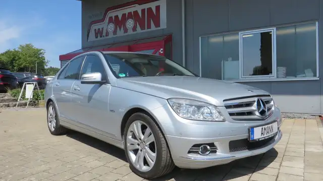 Mercedes-Benz C 200 Limousine BlueEfficiency Avantgarde AHK