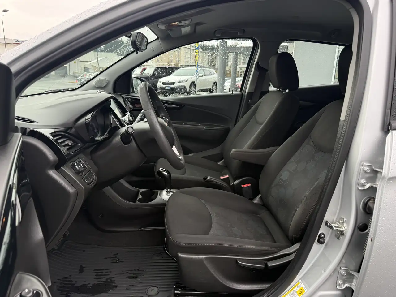 Chevrolet Spark снимка Chevrolet Spark