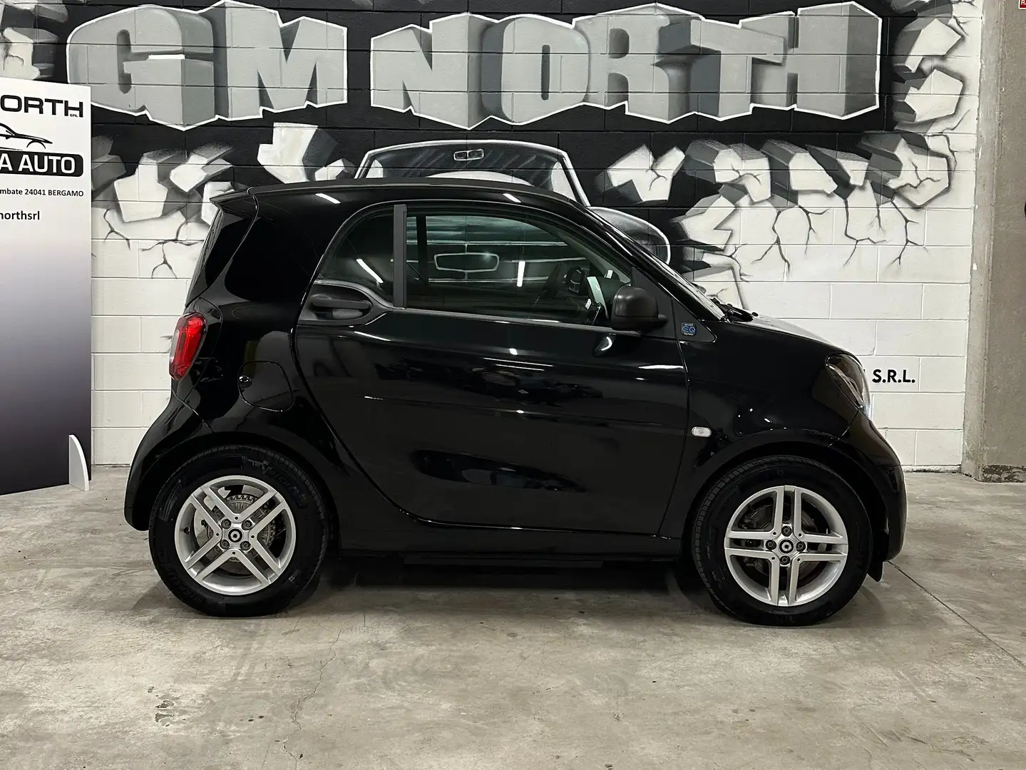 smart forTwo Fortwo eq Edition One 22kW Czarny - 2