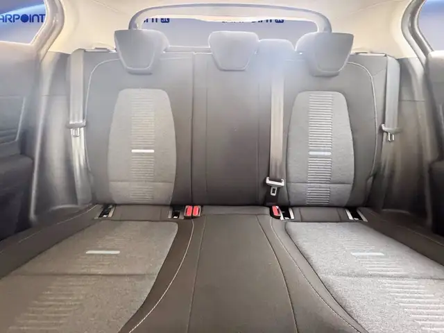 Ford Focus view 9
