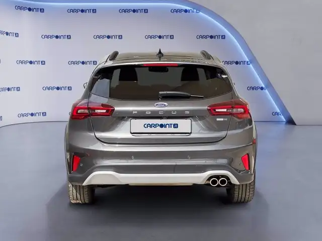 Ford Focus view 4
