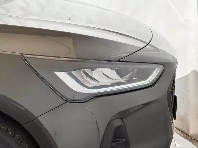 Ford Focus view 13