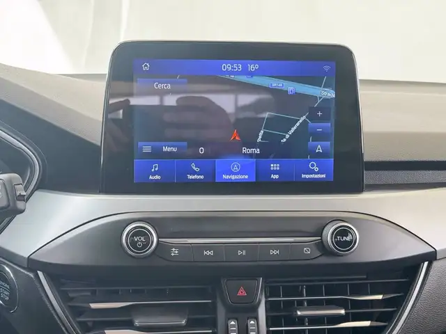 Ford Focus view 23