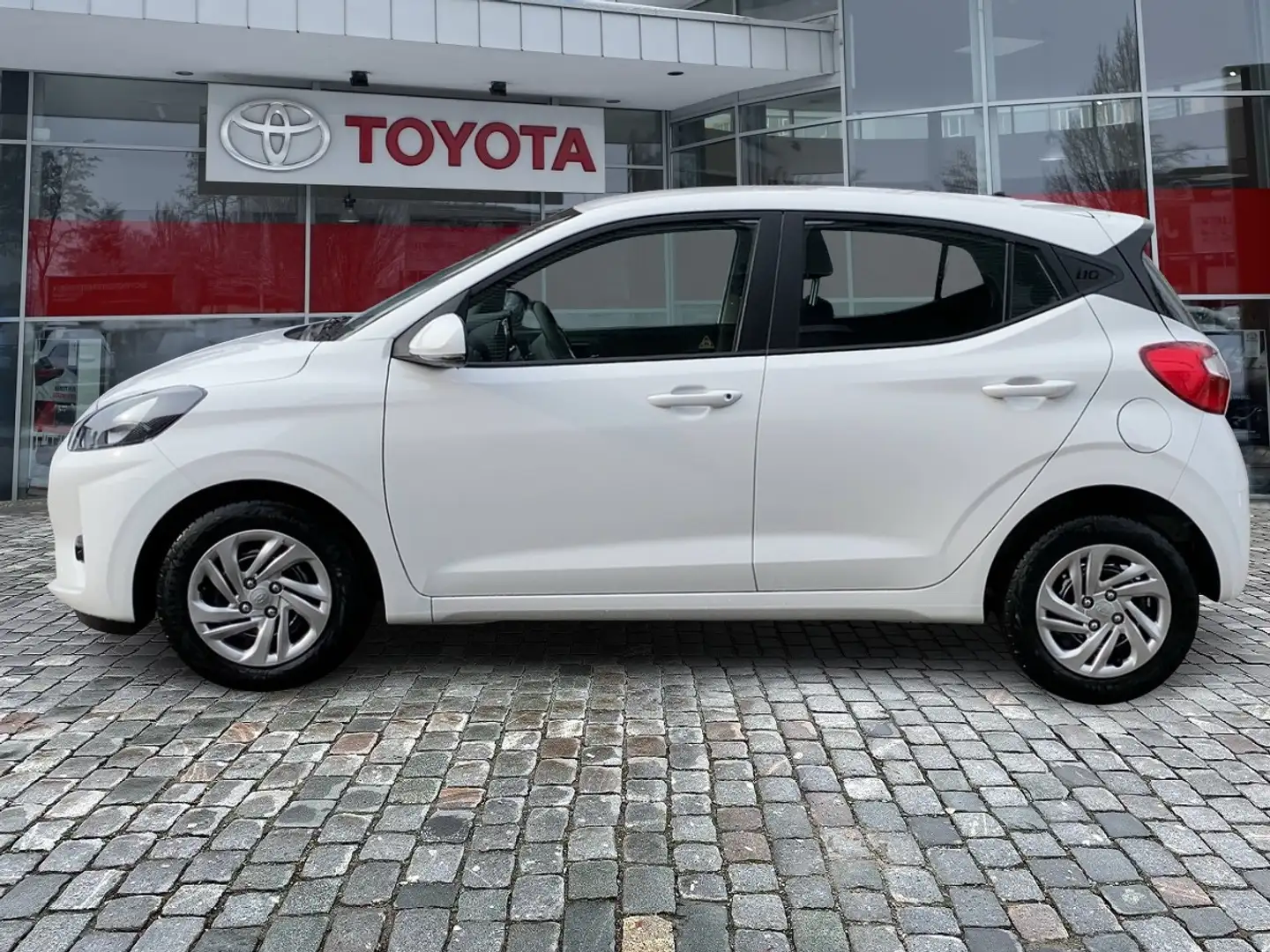 Hyundai i10 1.0 Select *Navigation,Kamera,CarPlay,uvm* Vert - 2