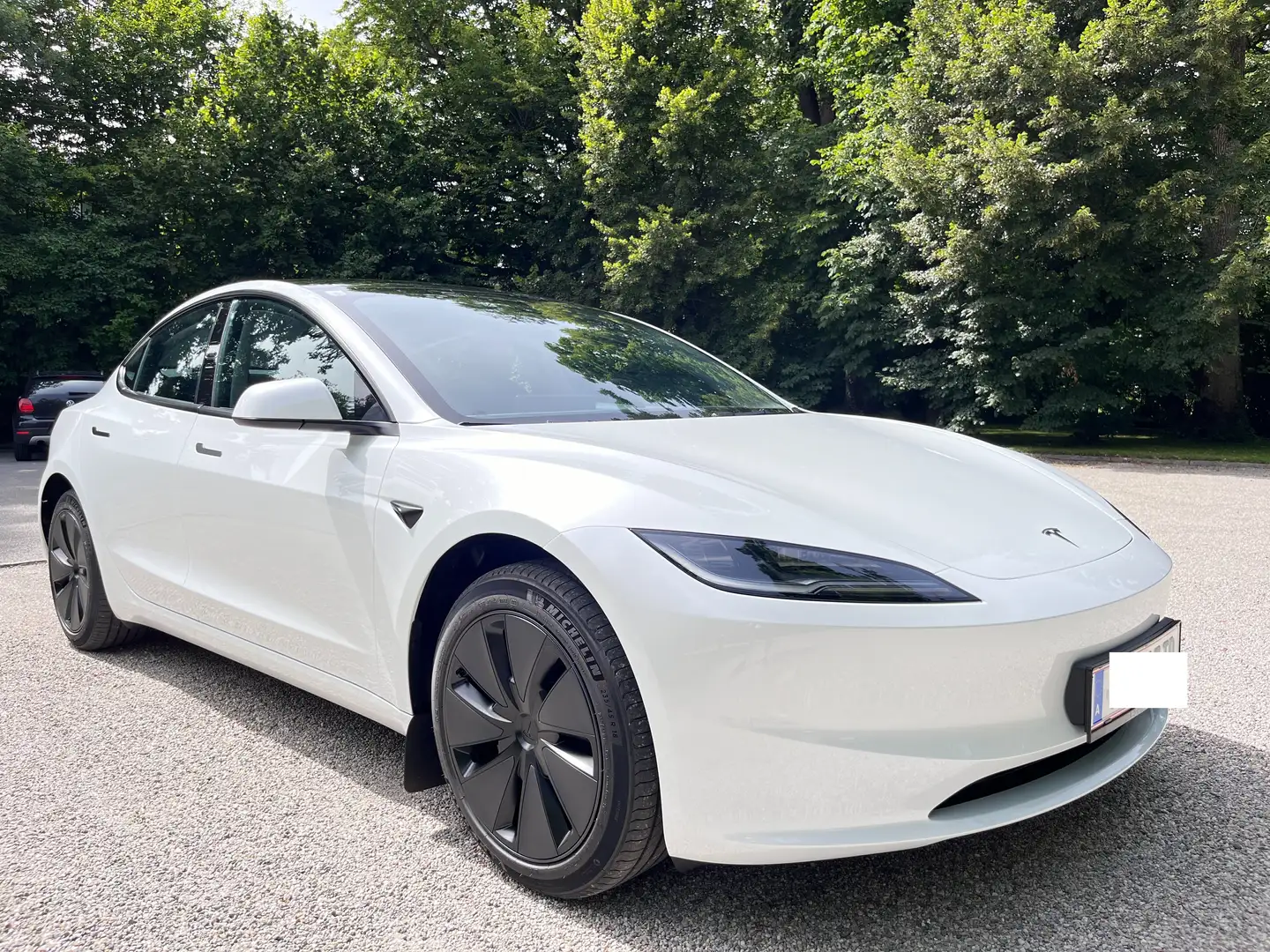 Tesla Model 3 RWD Premium Bílá - 2