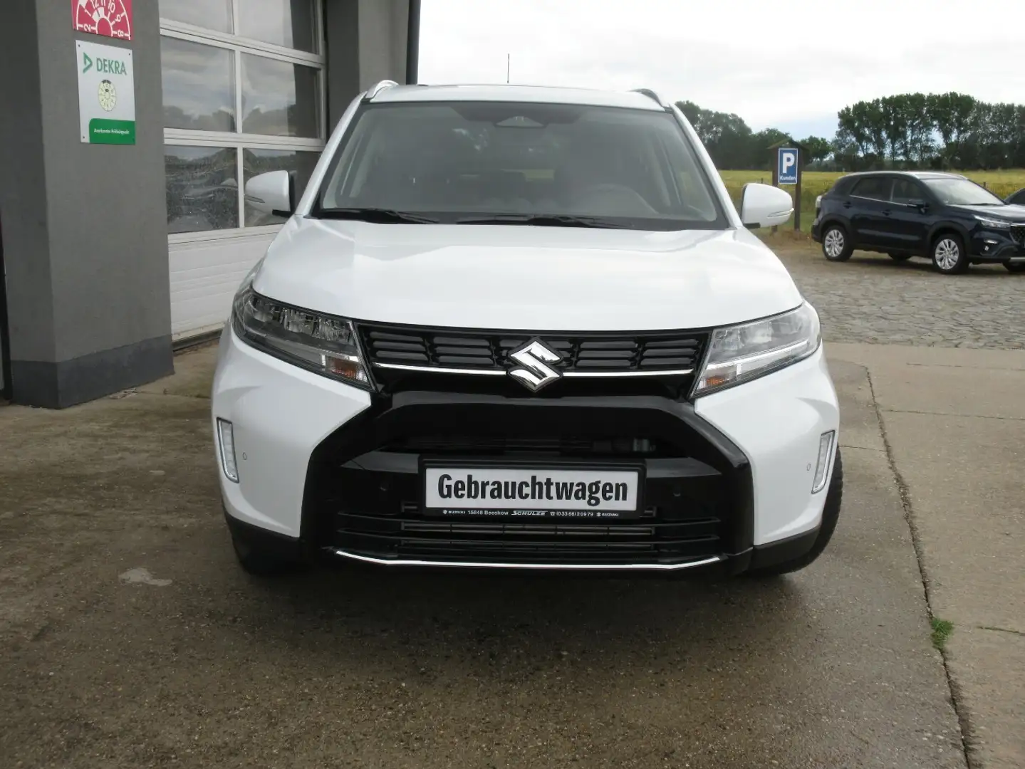 Suzuki Vitara 1.4 Comfort+ 4x2 AZV Allwetterräder Blanco - 2