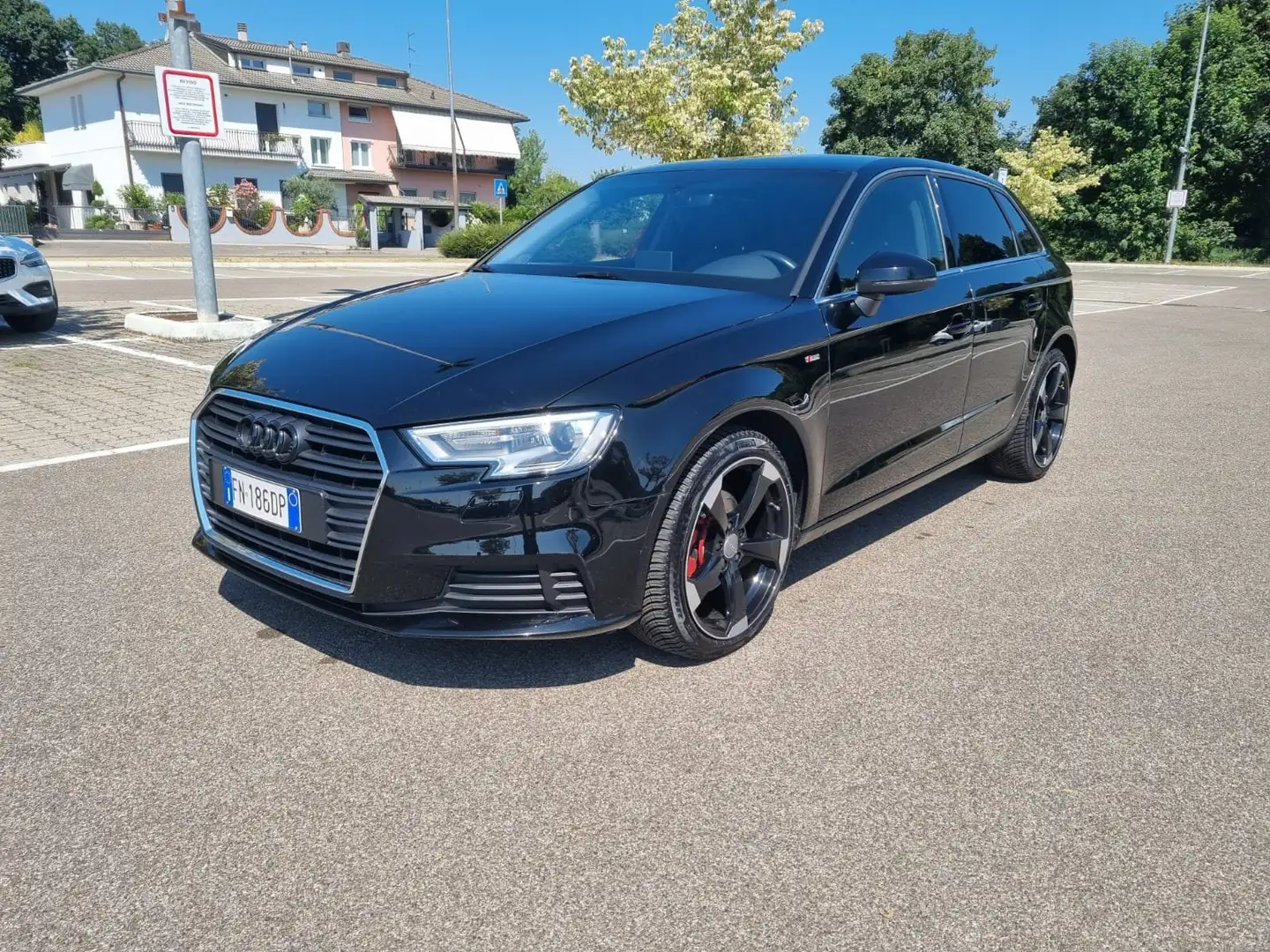 Audi A3 A3 III 2016 Sportback 30 1.6 tdi Sport 116cv Zwart - 1