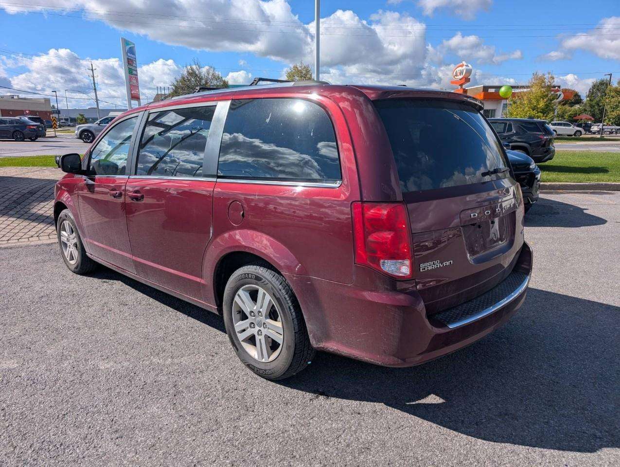 2020 Dodge Grand Caravan Crew — снимка 3
