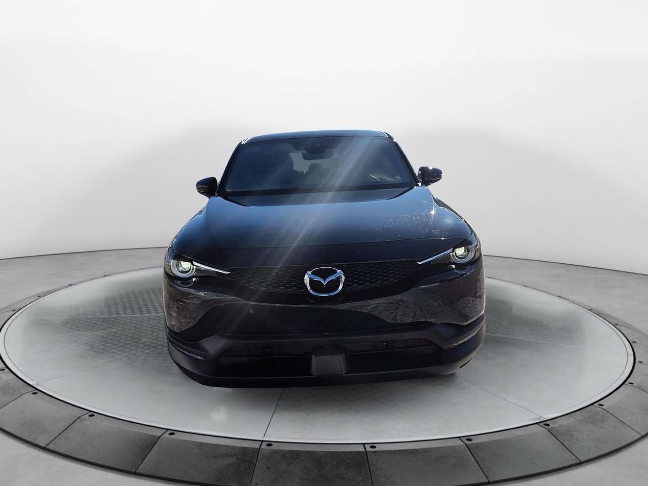 2023 Mazda MX-30 GT **vehicule neuf** — photo 1