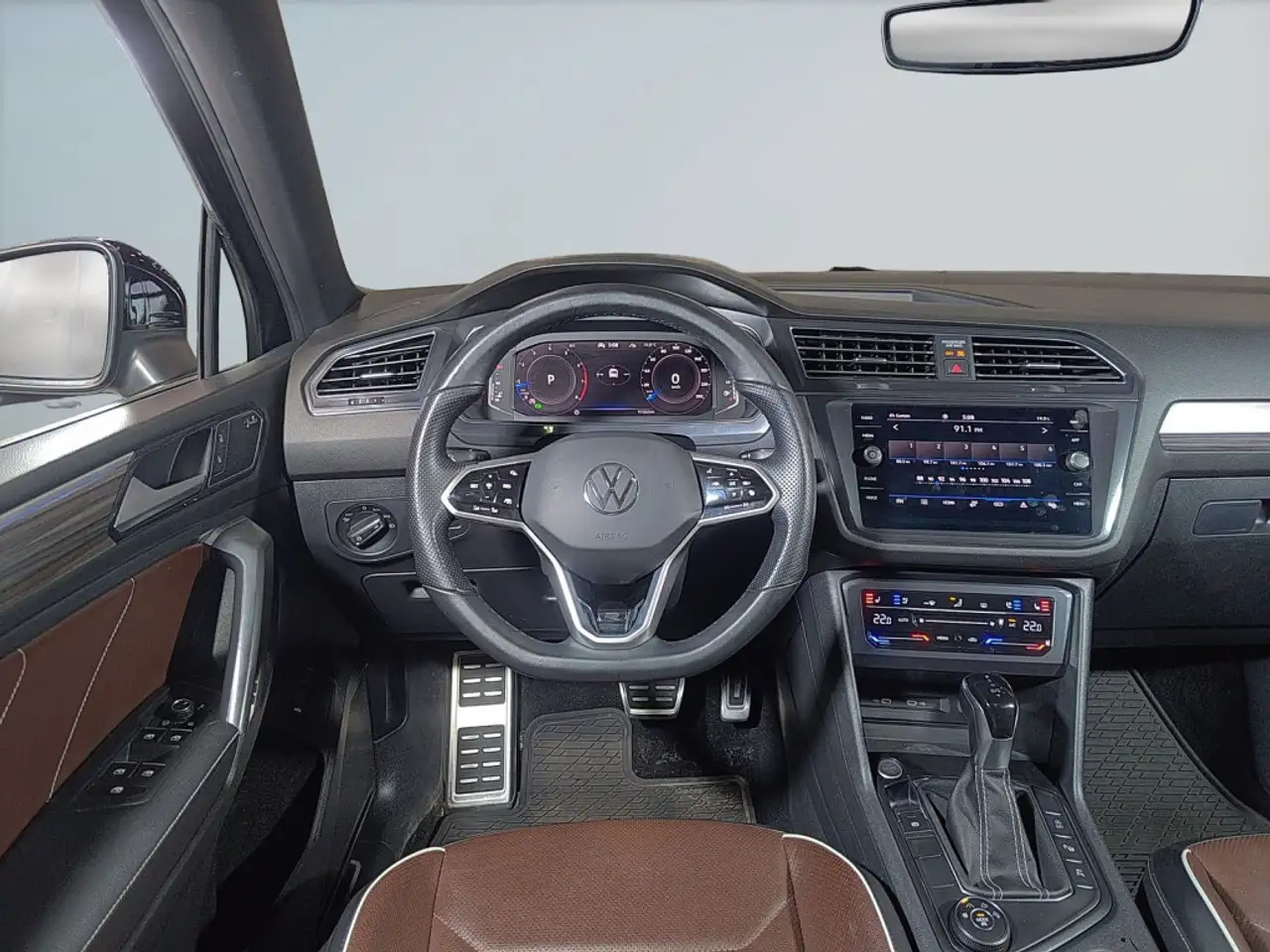 Volkswagen Tiguan снимка Volkswagen Tiguan