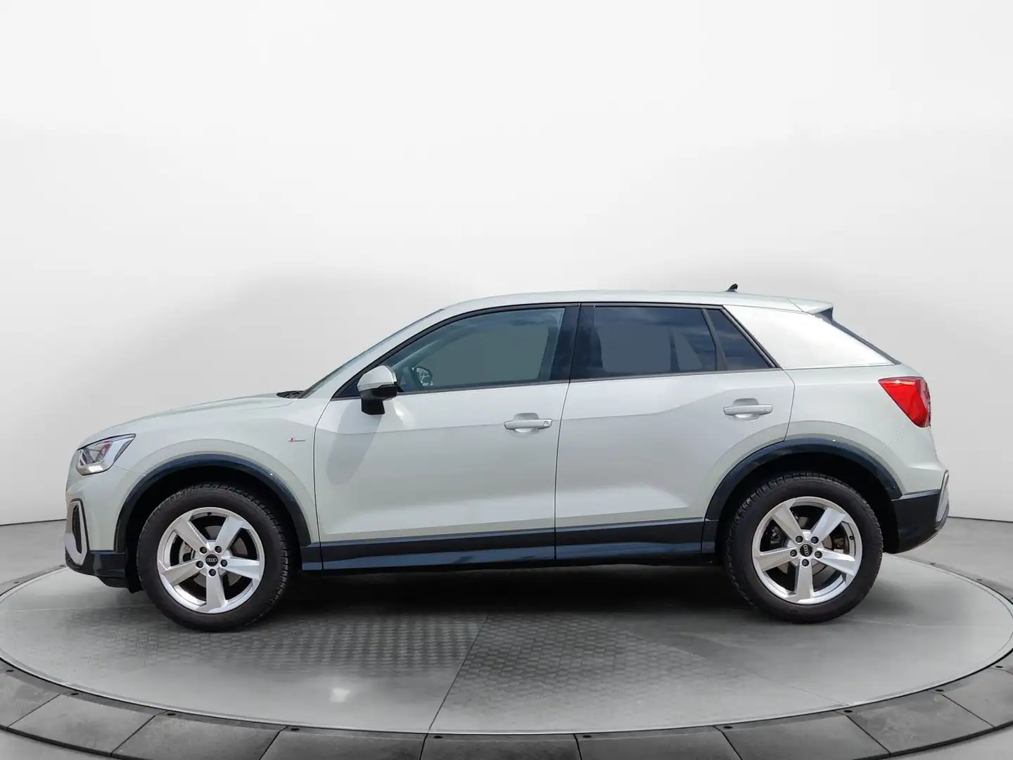 Audi Q2 35 TFSI S-Tronic S-Line, EA8, AHK, Navi Touch Silber - 2