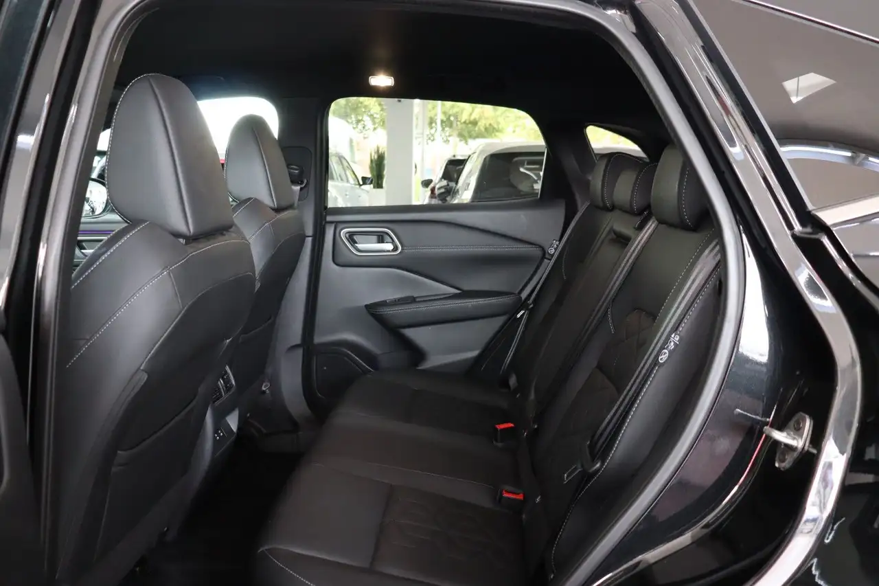 Nissan Qashqai Tekna e-Power Allwetter Pano Leder, миниатюра 14