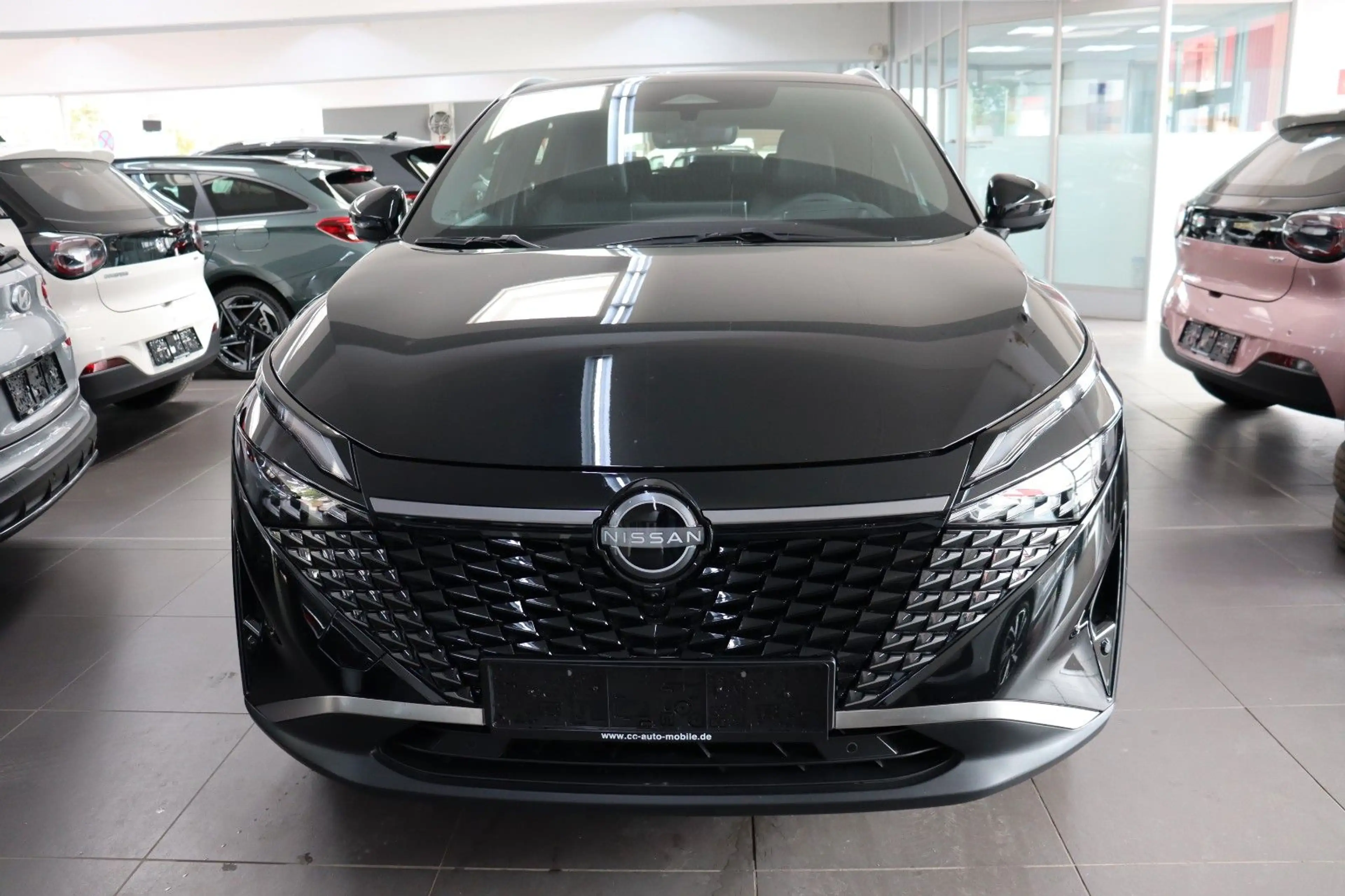 Nissan Qashqai Tekna e-Power Allwetter Pano Leder — photo 2