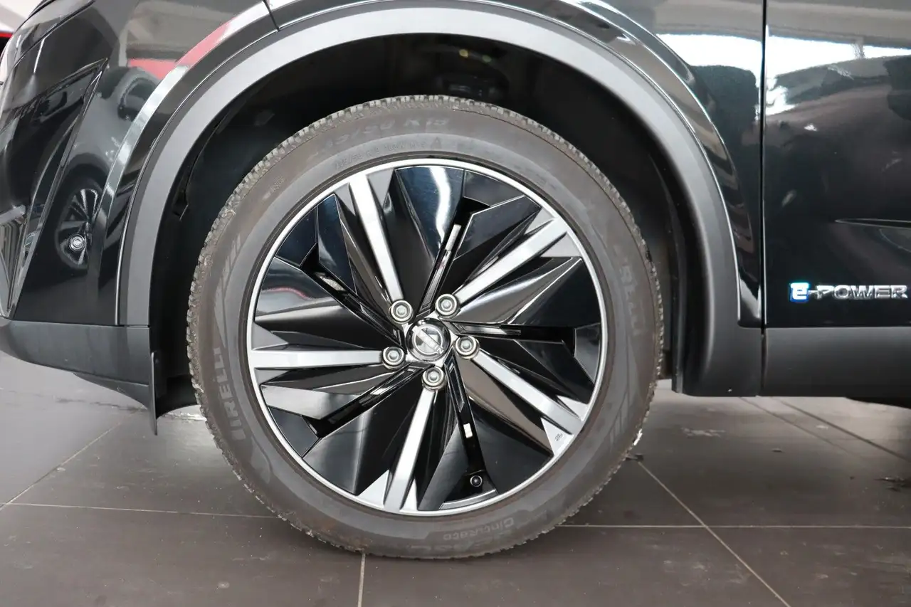 Nissan Qashqai Tekna e-Power Allwetter Pano Leder, миниатюра 17