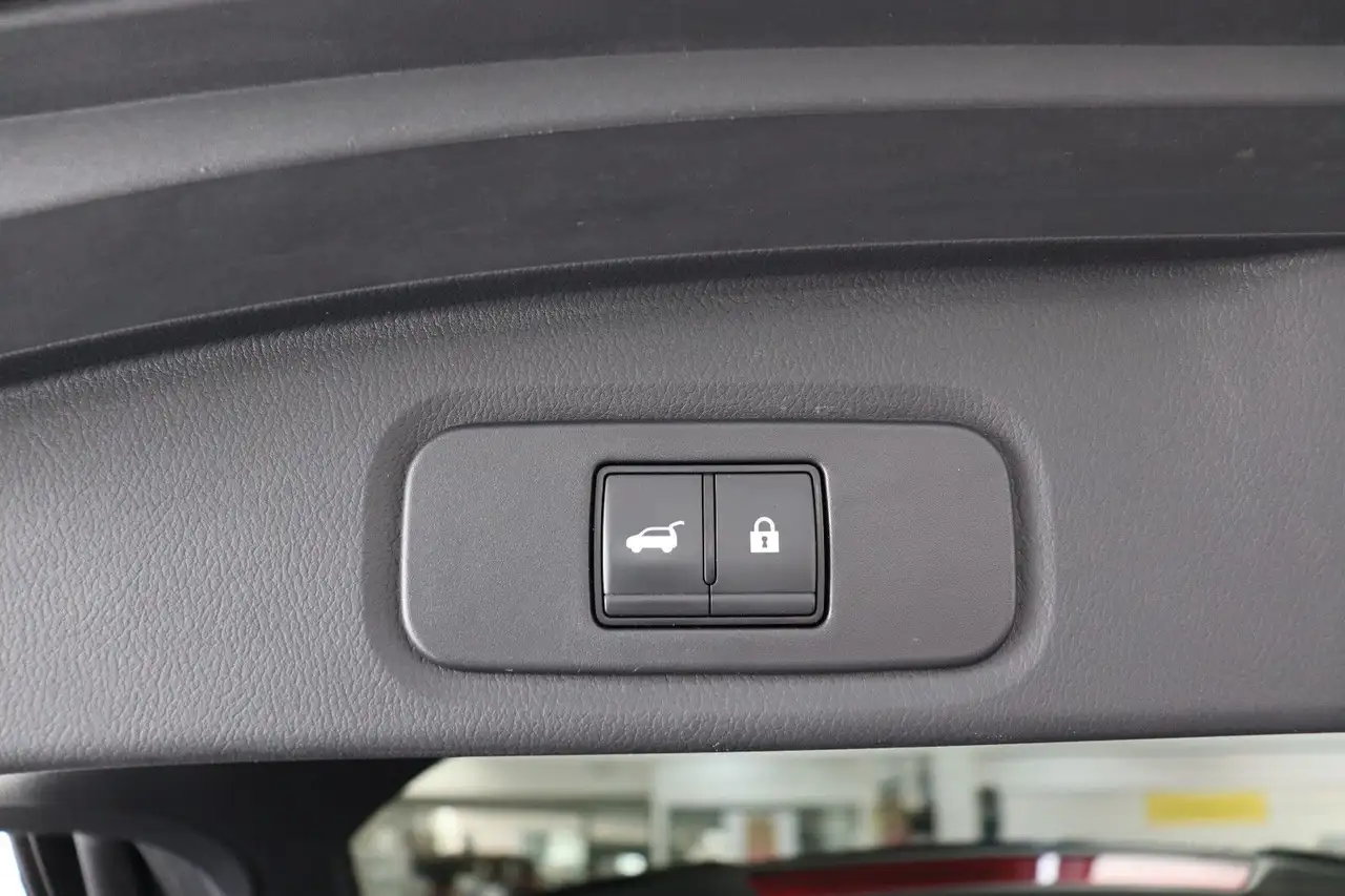 Nissan Qashqai Tekna e-Power Allwetter Pano Leder, миниатюра 16