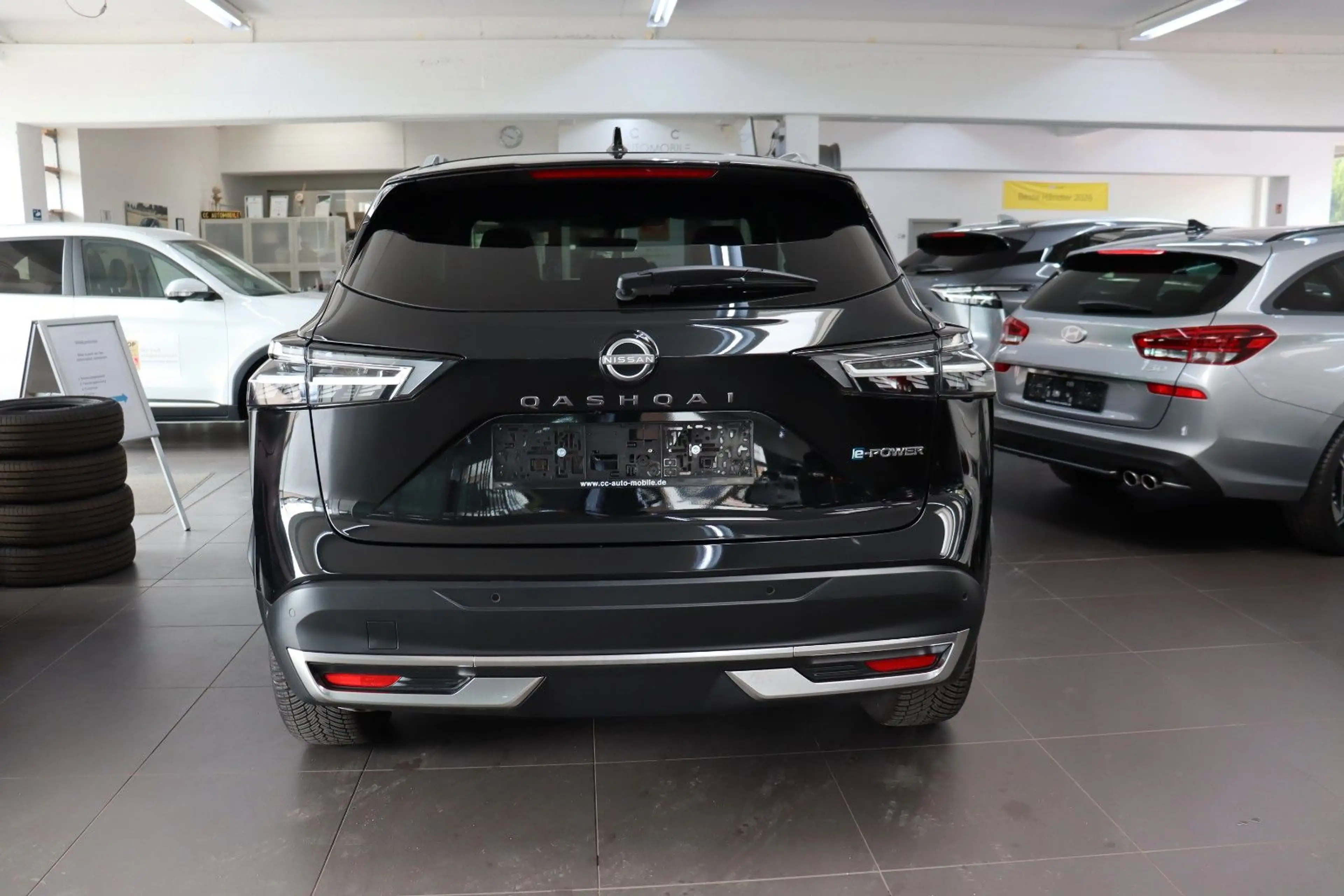 Nissan Qashqai Tekna e-Power Allwetter Pano Leder — photo 5