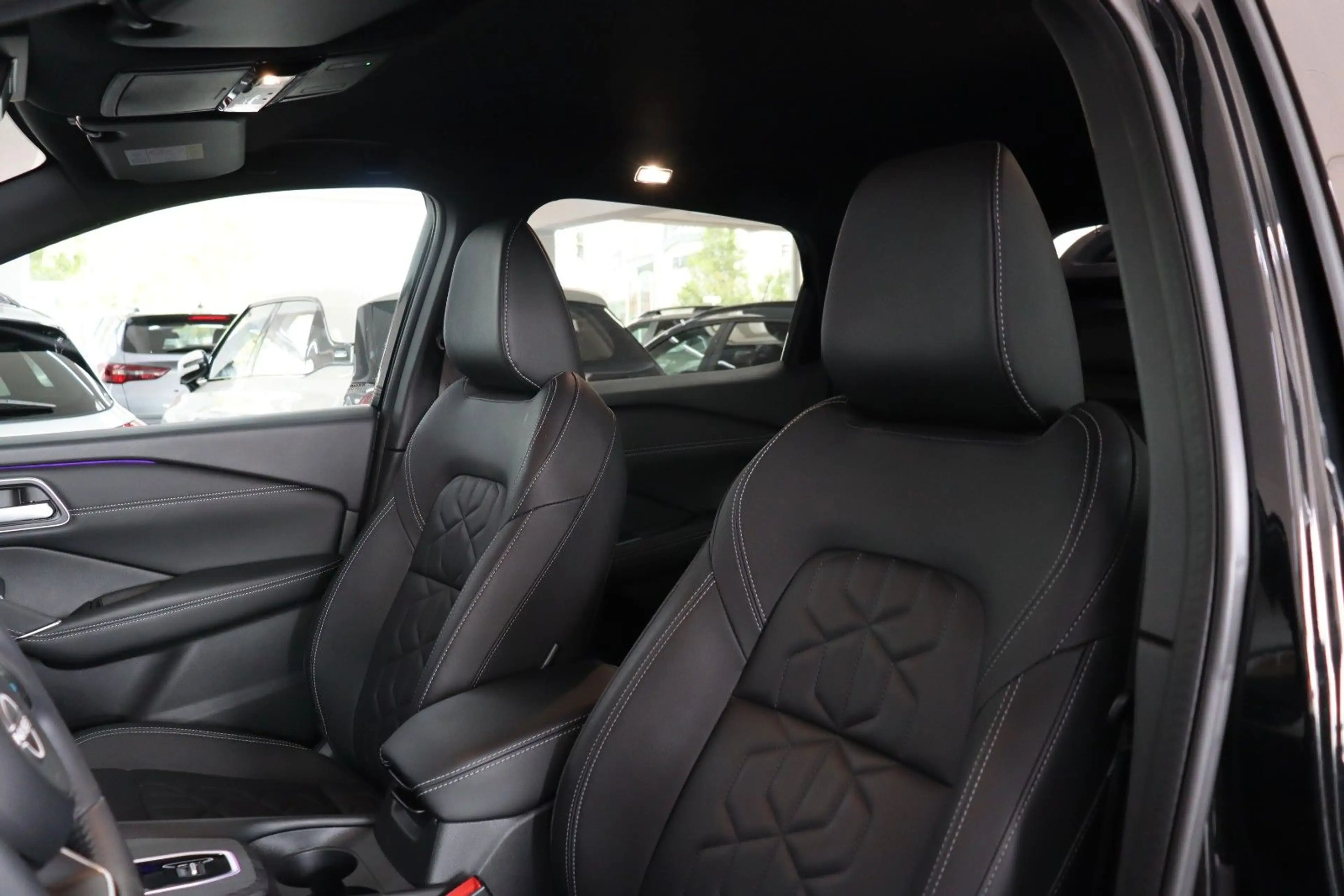 Nissan Qashqai Tekna e-Power Allwetter Pano Leder — photo 13