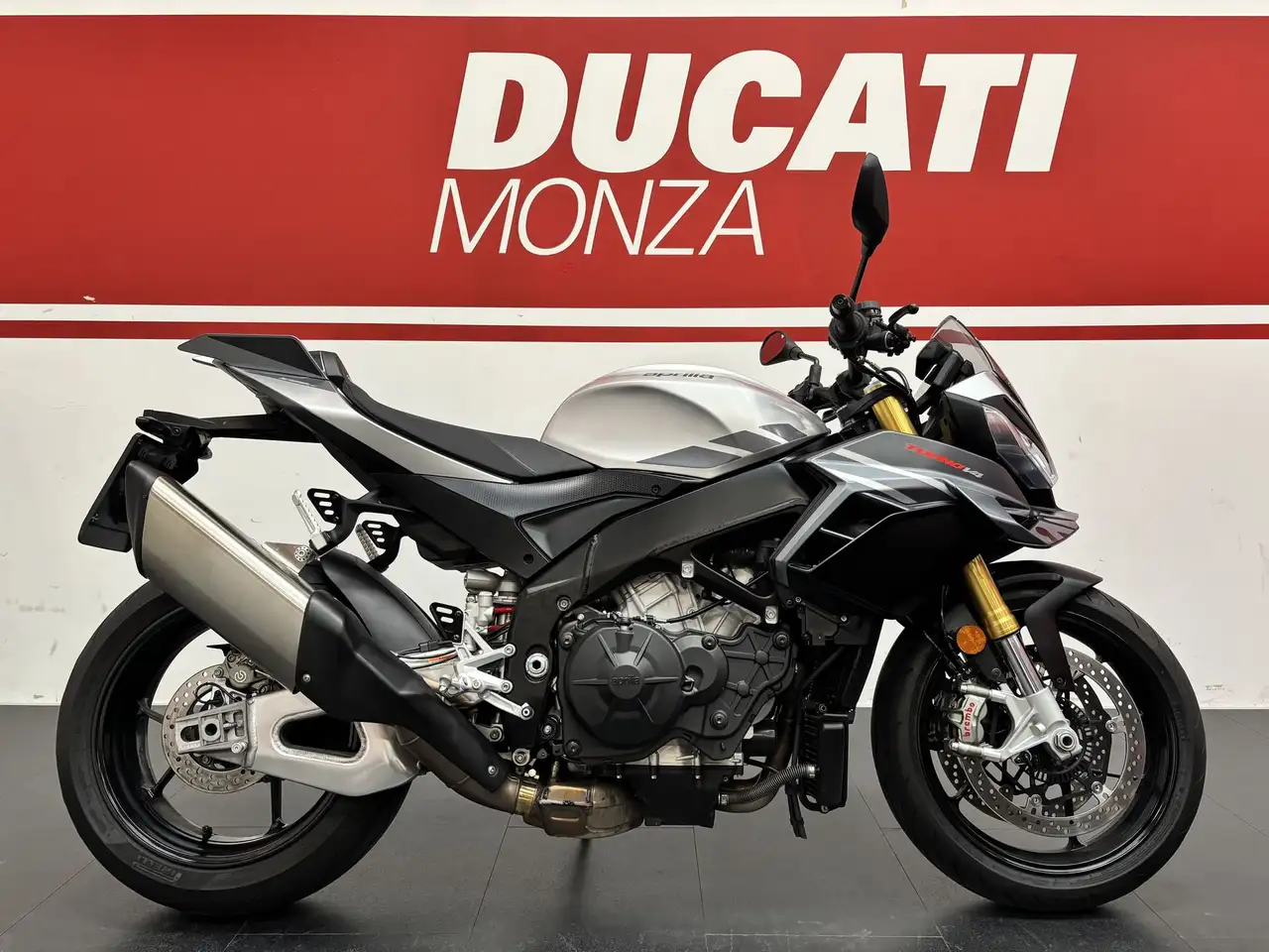Aprilia Tuono