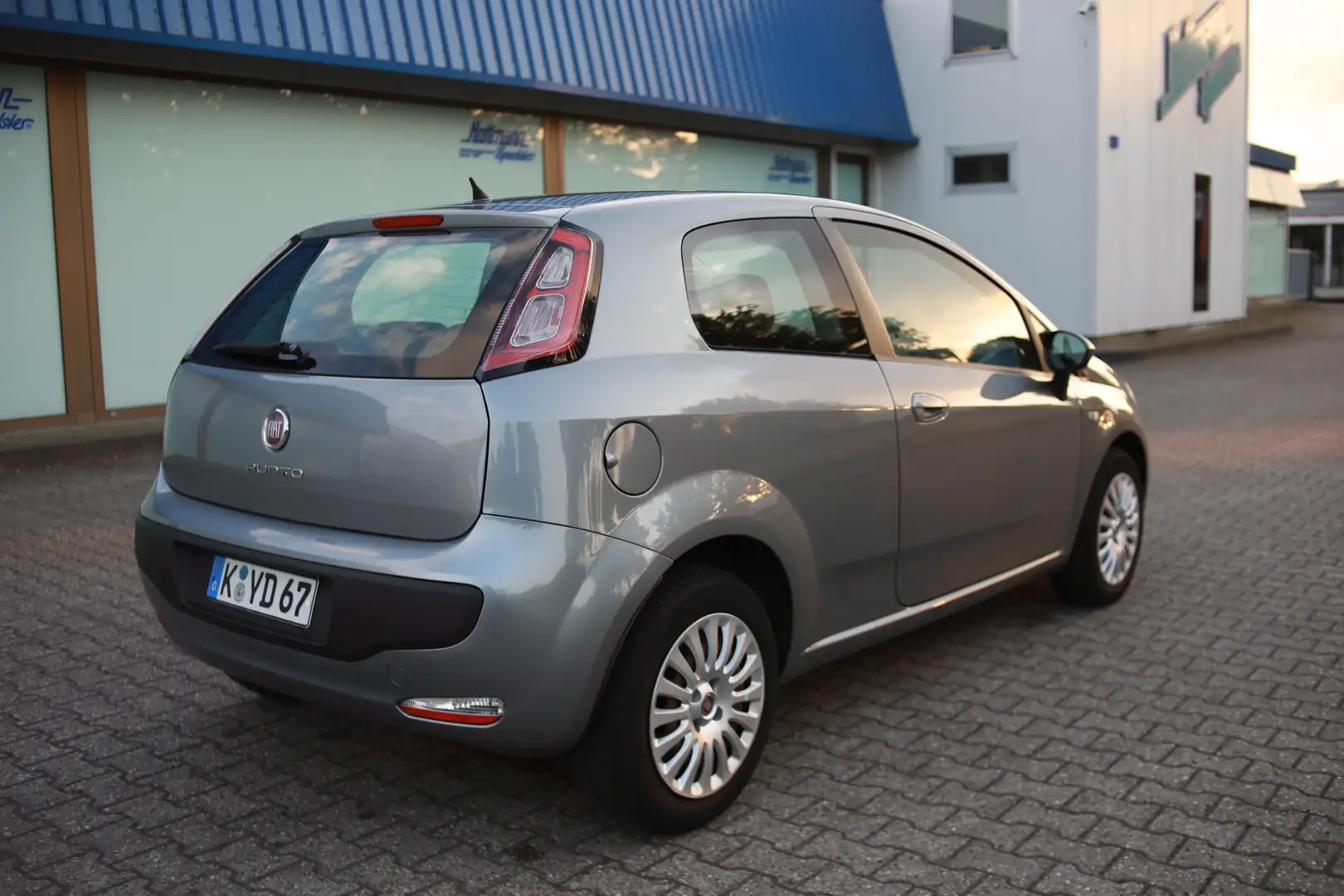 Fiat Punto MyLife Szary - 1