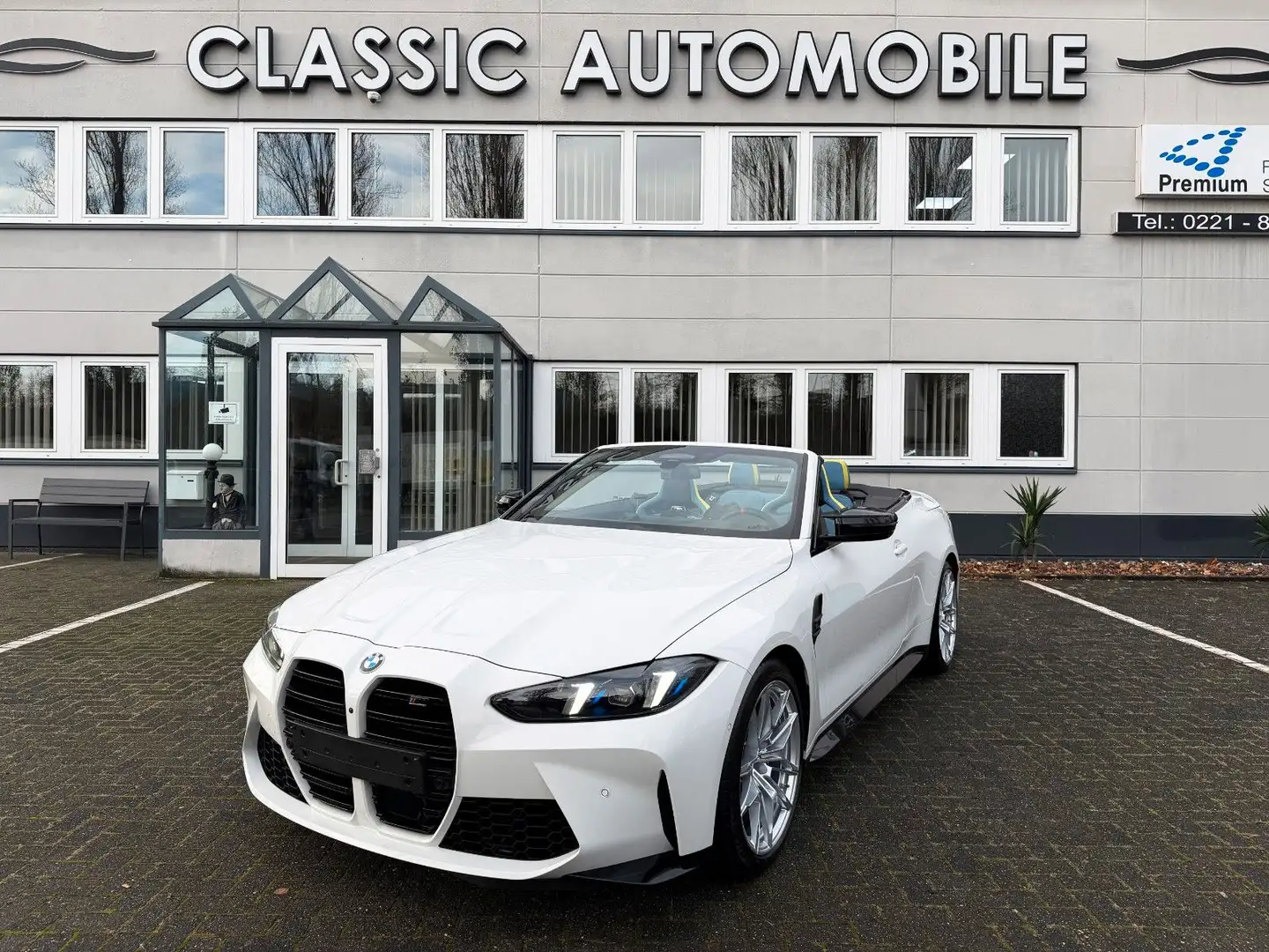 BMW M4 Cabrio M xDrive Competition M Scha/NP127.000€ Blanc - 1