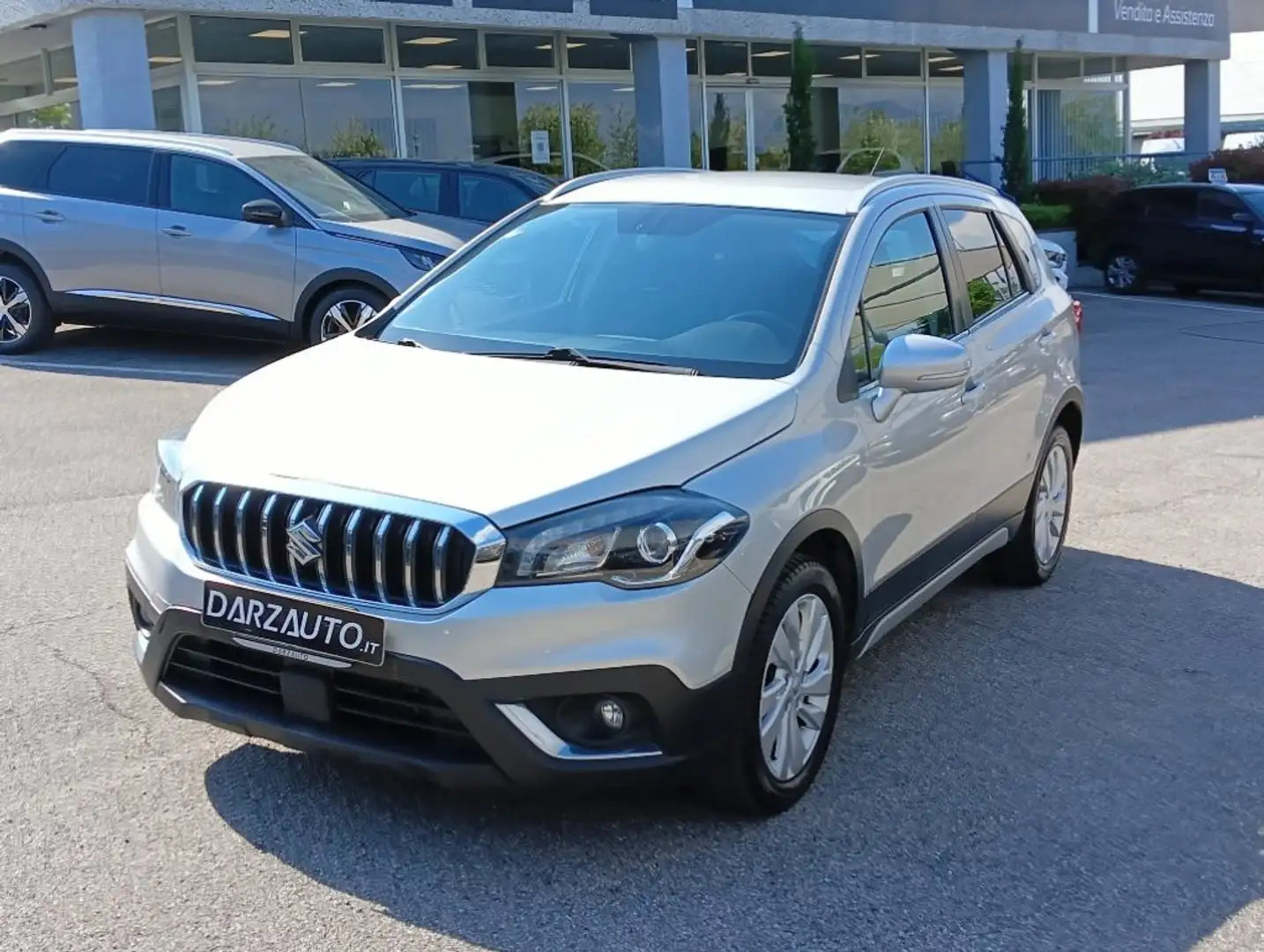 Suzuki S-Cross 1.6 DDiS Start&Stop 4WD All Grip Cool Argento - 1