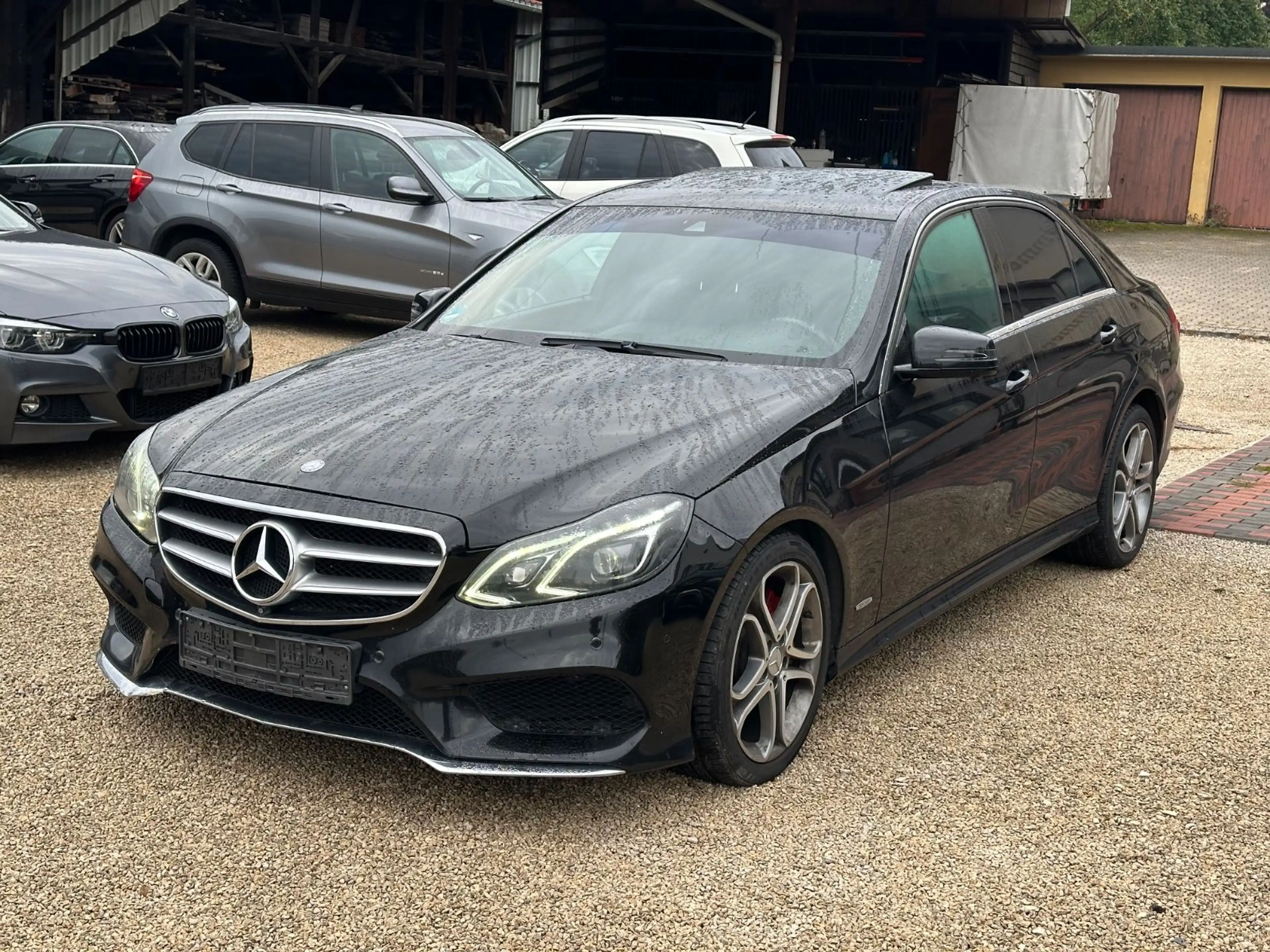 Mercedes-Benz E 350 BlueTec *AMG Paket *Pano — photo 3