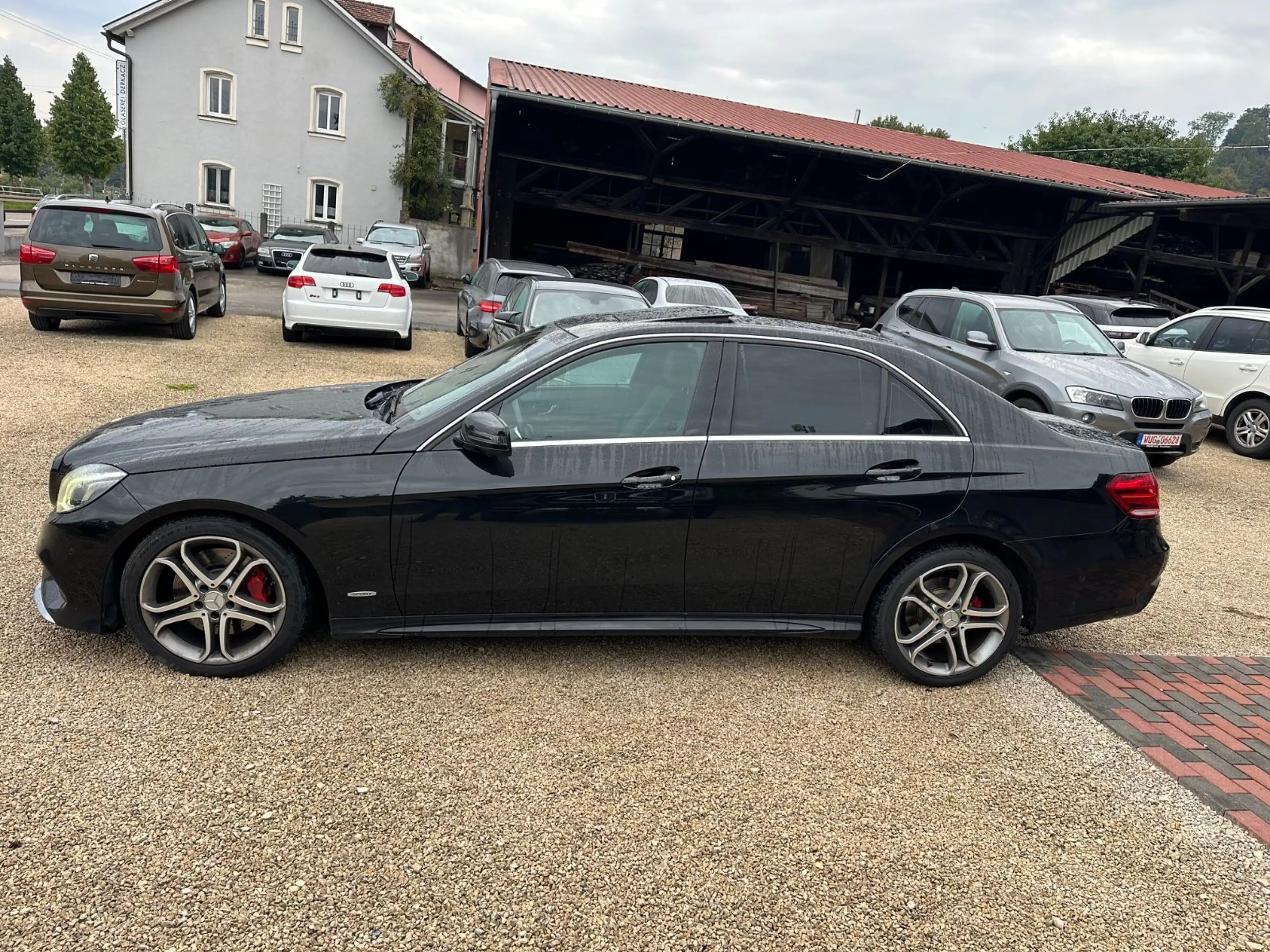 Mercedes-Benz E 350 BlueTec *AMG Paket *Pano — photo 4