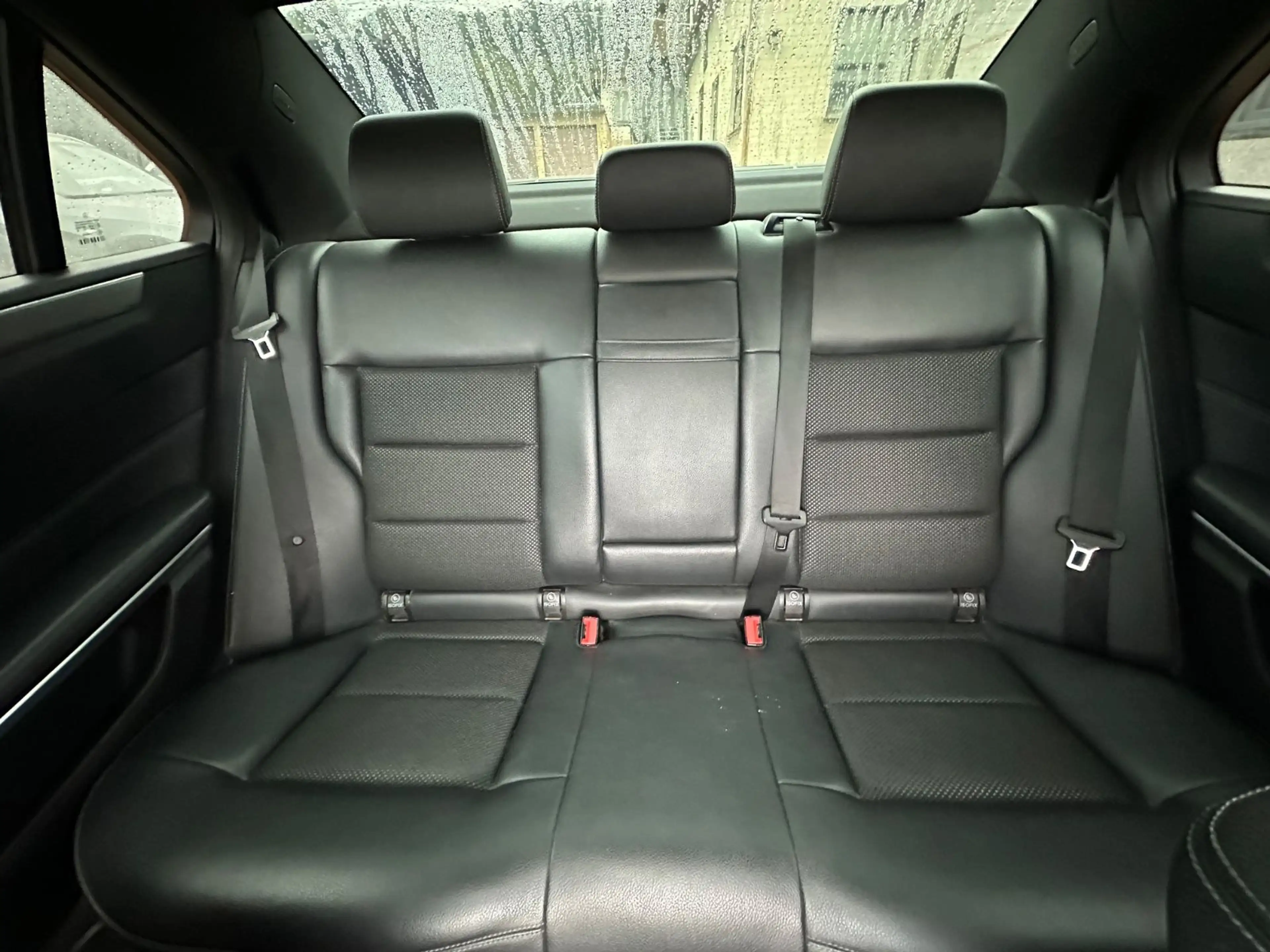 Mercedes-Benz E 350 BlueTec *AMG Paket *Pano — photo 13