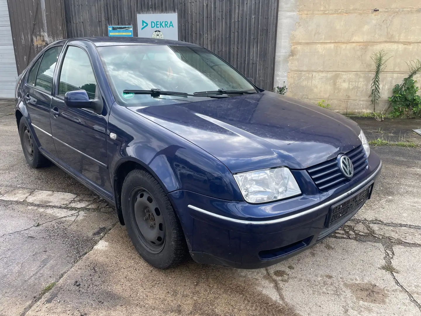 Volkswagen Bora Pacific Blau - 2