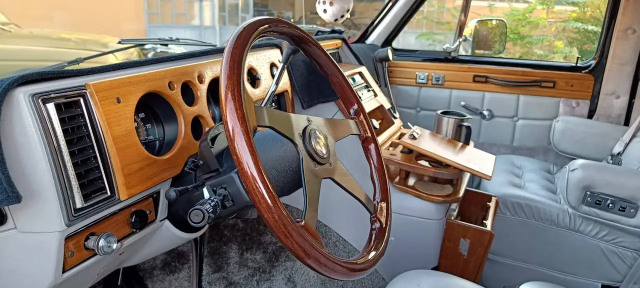 Chevrolet Chevy Van explorer conversion limited, foto 3