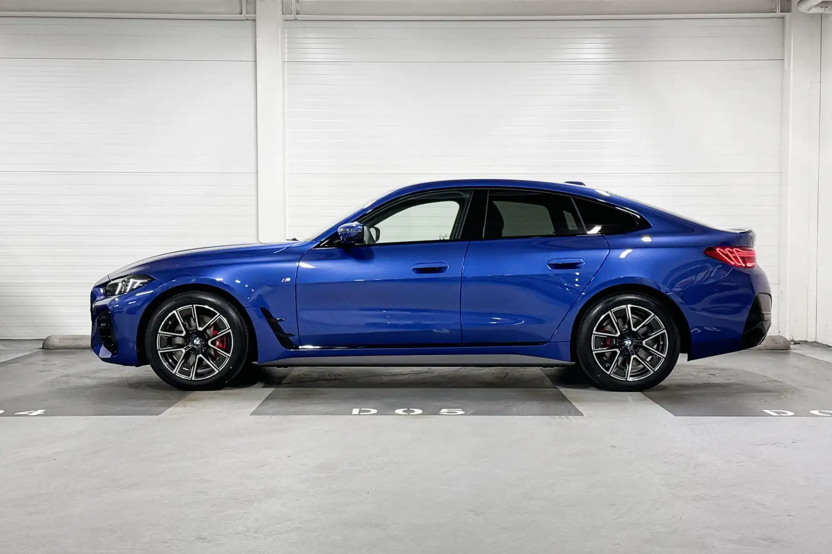 BMW 420 4 Serie Gran Coupé 420i | M-Sport Pro | Adaptive L Blauw - 2