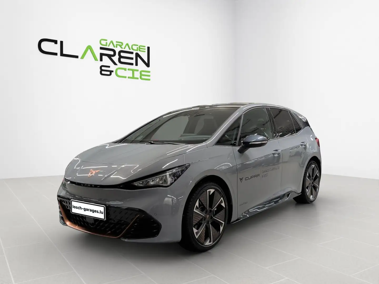 CUPRA Born VZ Gris - 1