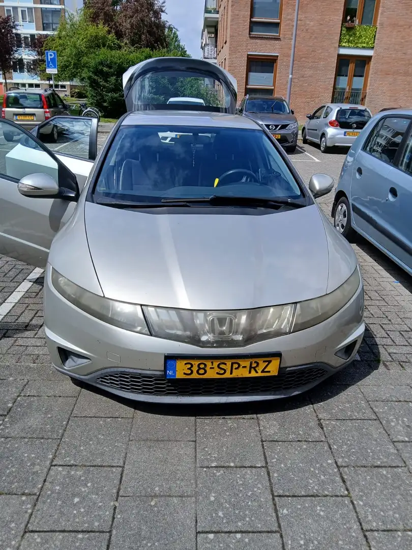 Honda Civic Civic 1.4 Comfort Béžová - 1