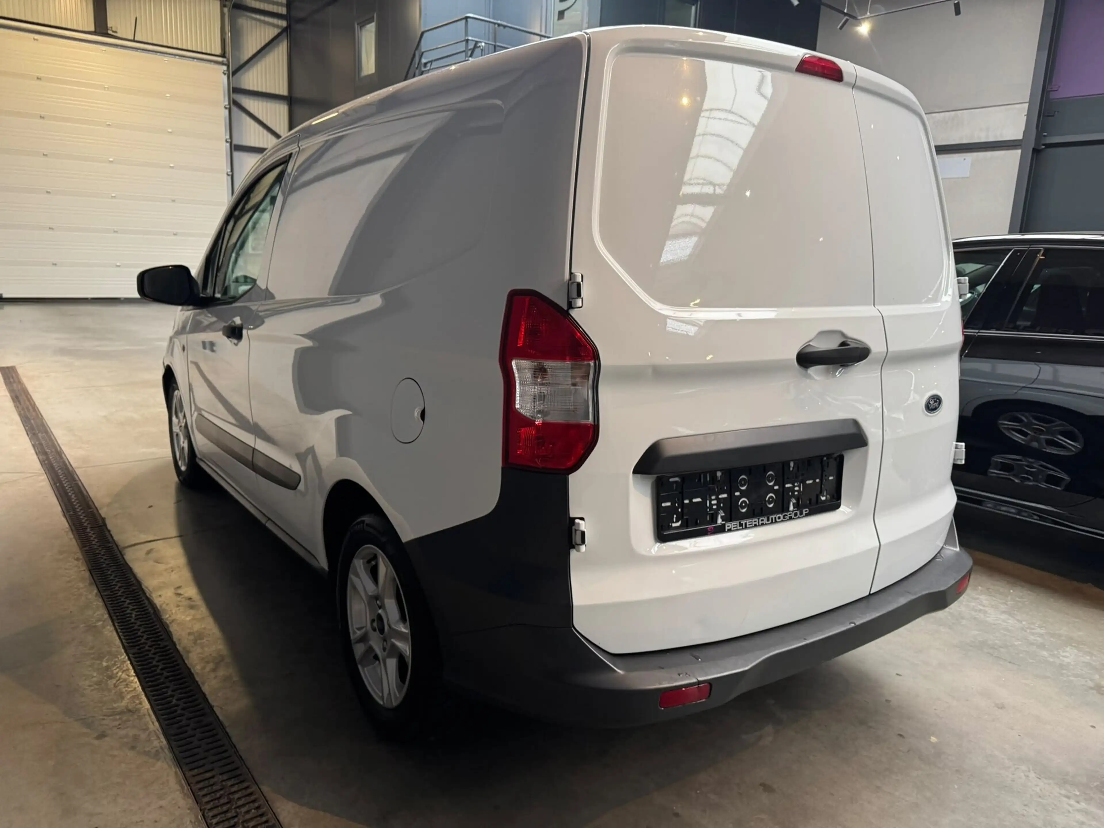 Ford Transit Courier 1.5TDCi Lichte Vr. Camera Btw incl. — photo 6