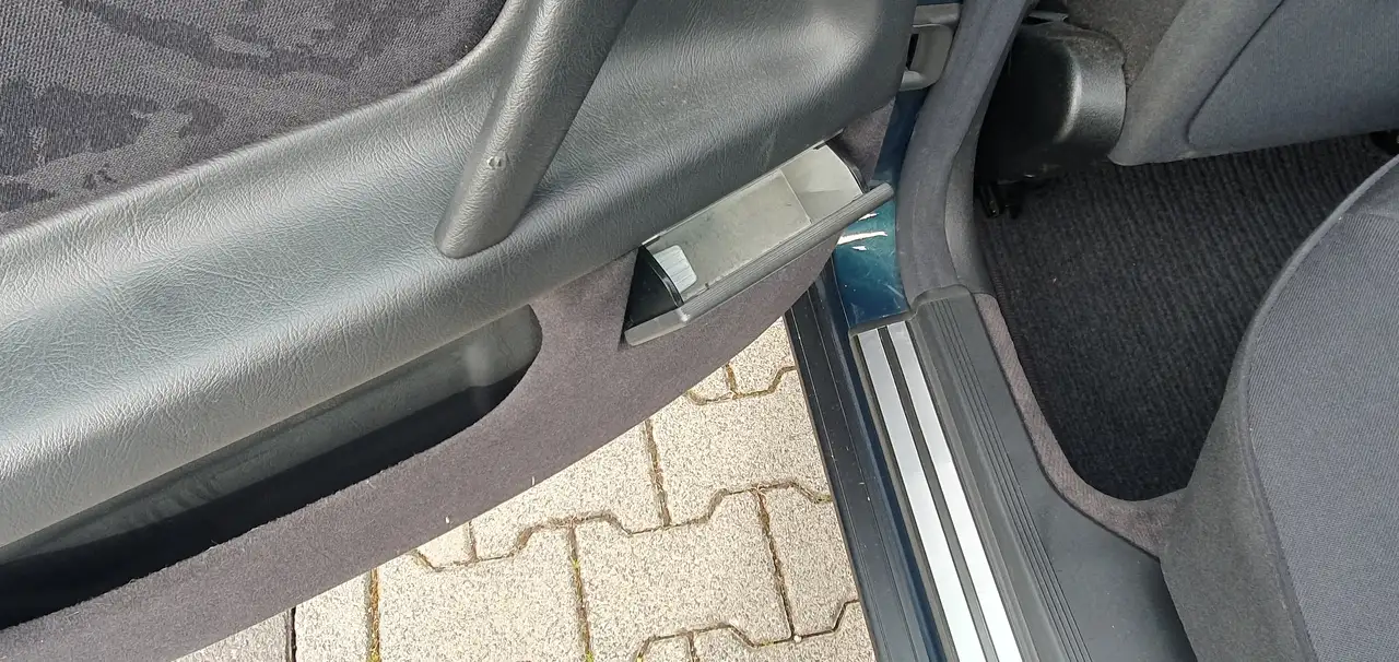 Mercedes-Benz E 280 Elegance, foto 10