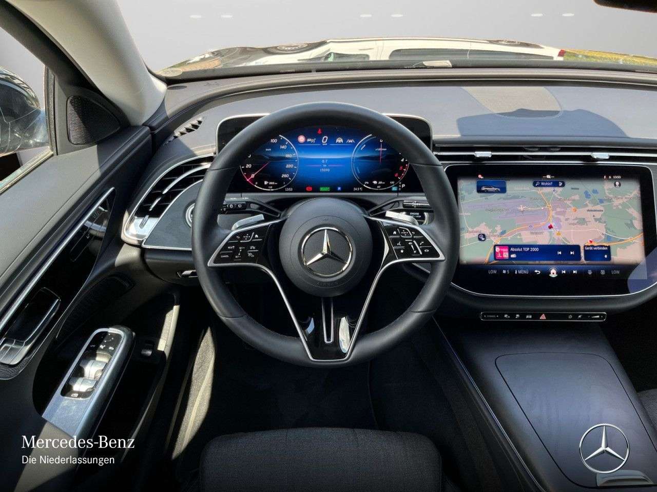 Mercedes-Benz E 300