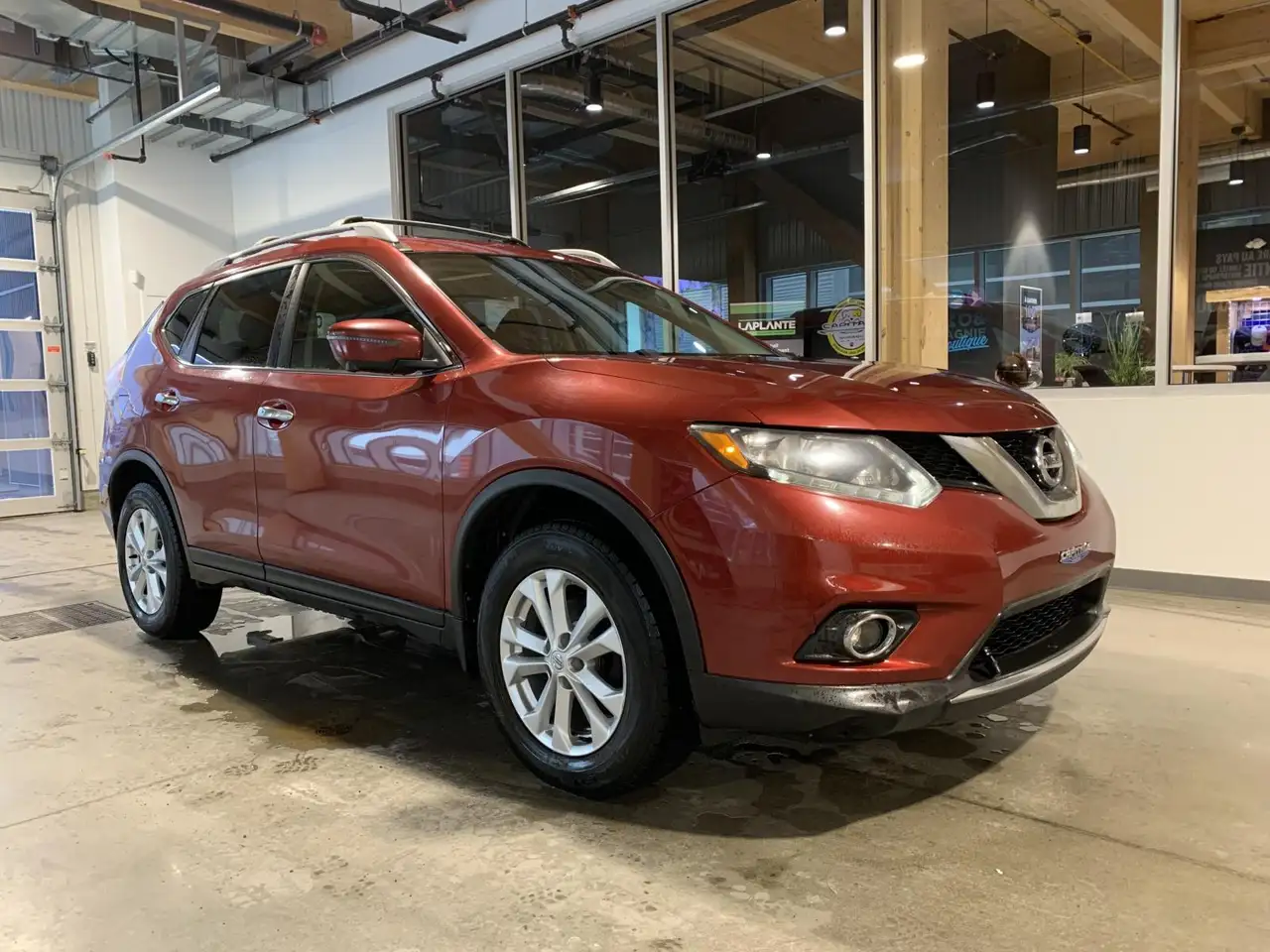 Nissan Rogue снимка Nissan Rogue