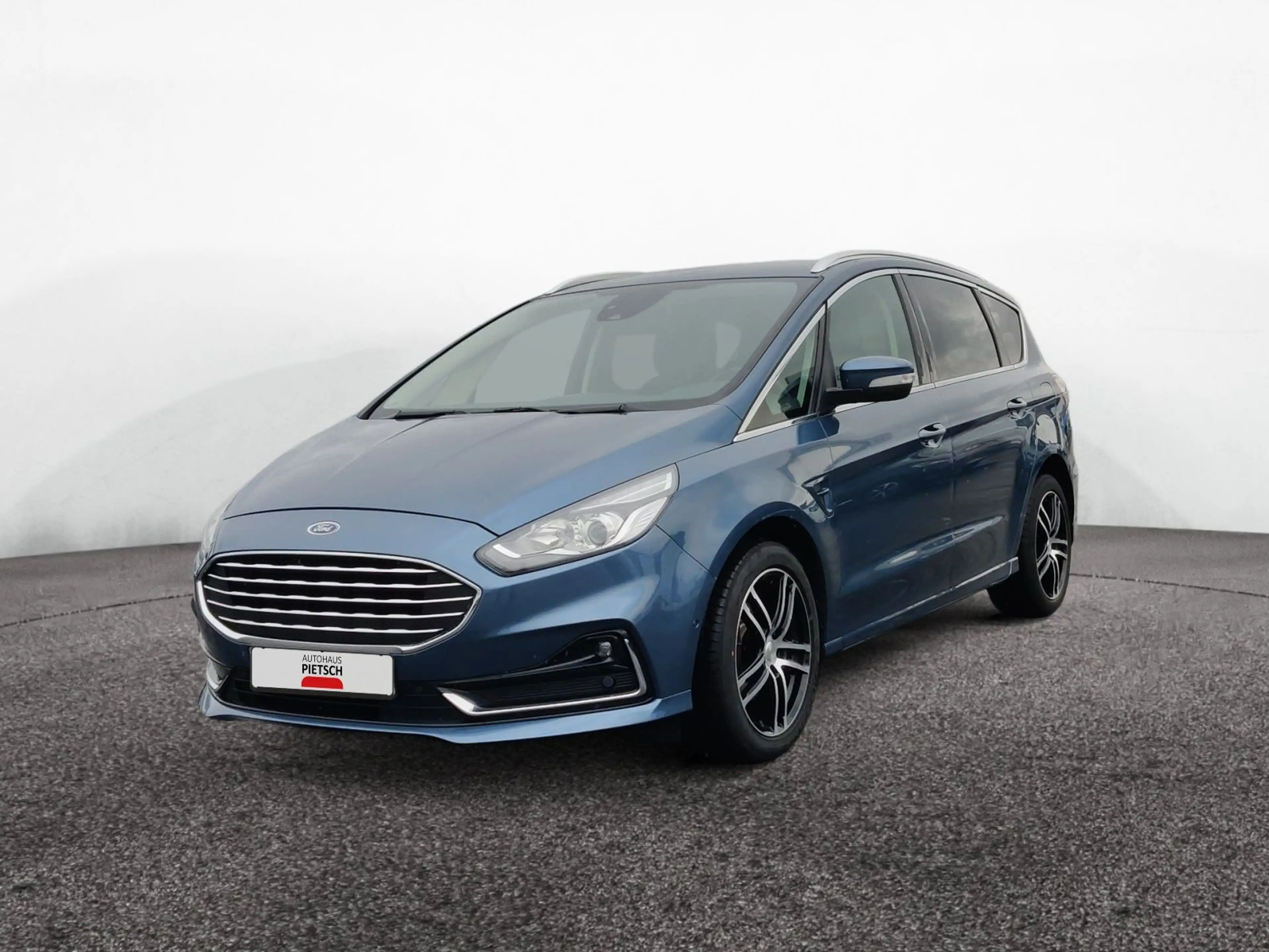 Ford S-Max 2.0 Titanium AHK Navi Kamera — photo 2