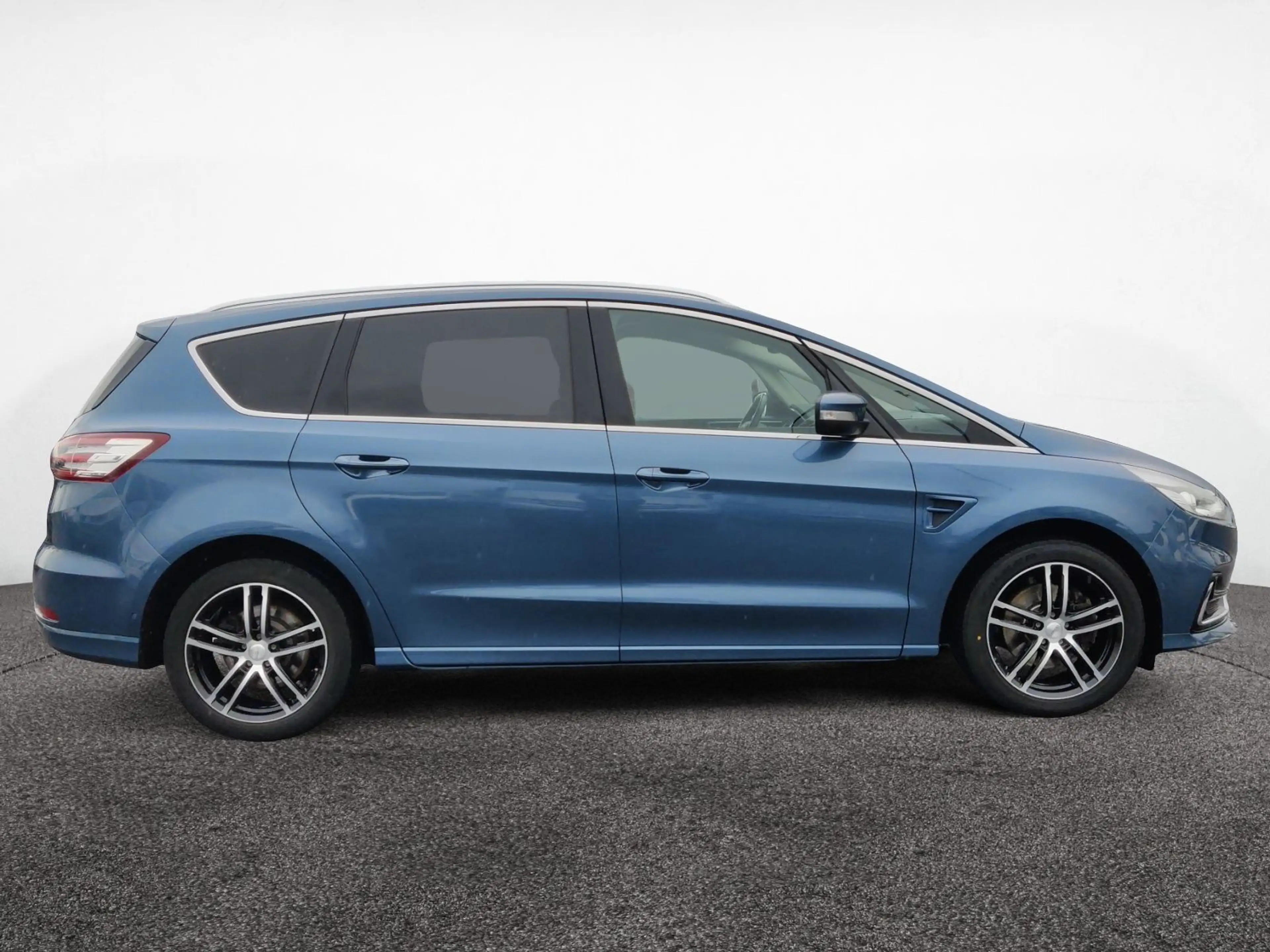 Ford S-Max 2.0 Titanium AHK Navi Kamera — photo 8